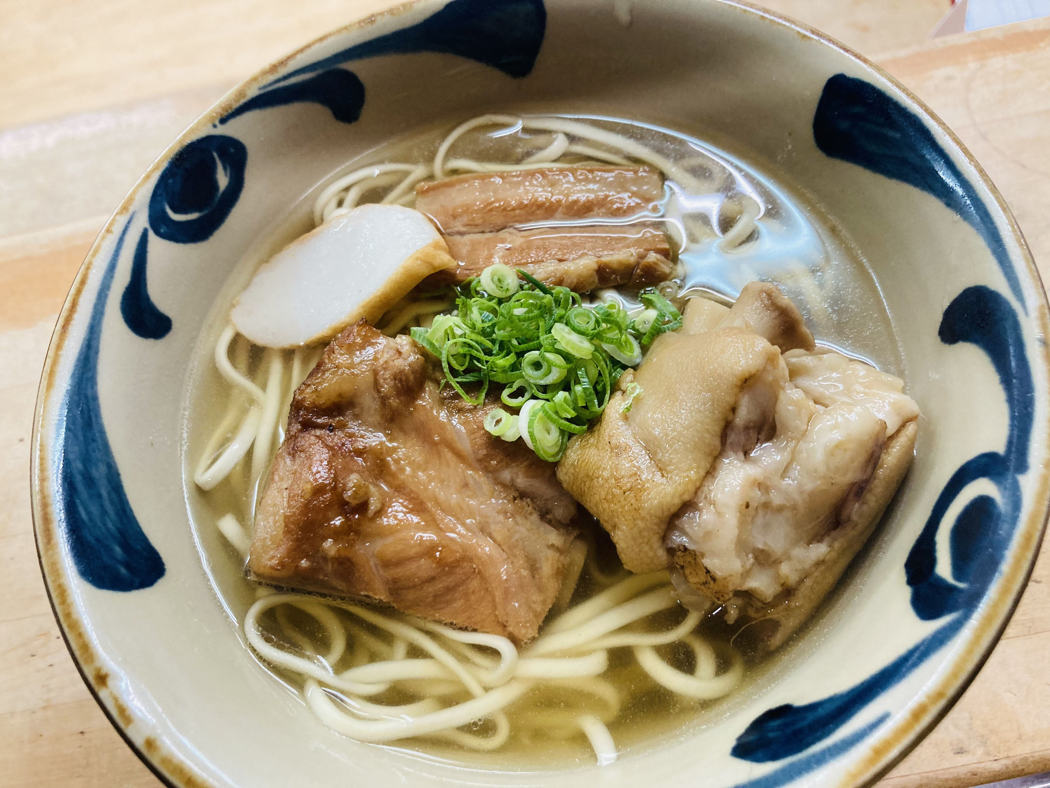 米八そば 沖縄市泡瀬の沖縄そば屋