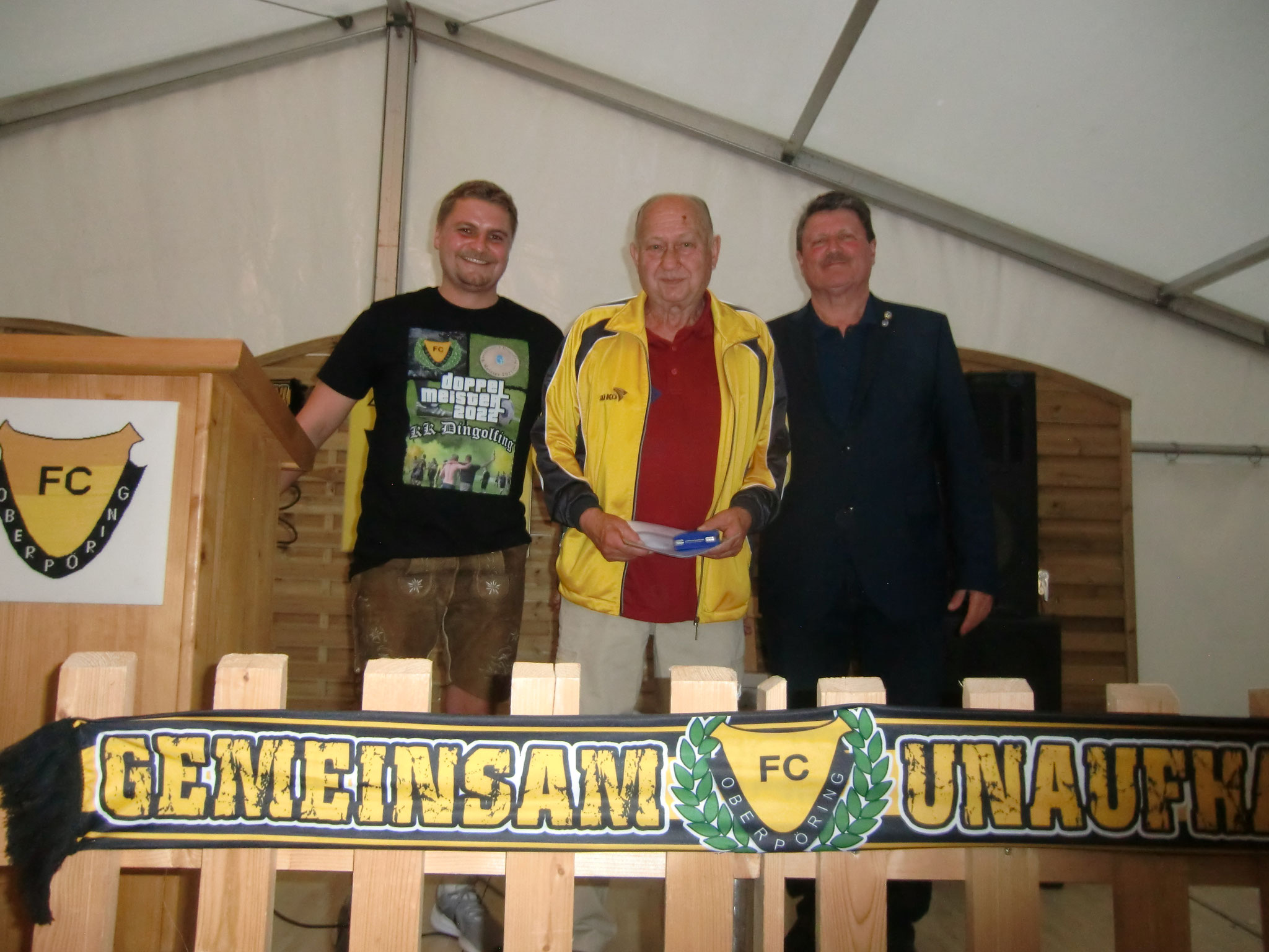 50 Jahre beim Verein - Johann Reinl - unser langjähriger Linienrichter