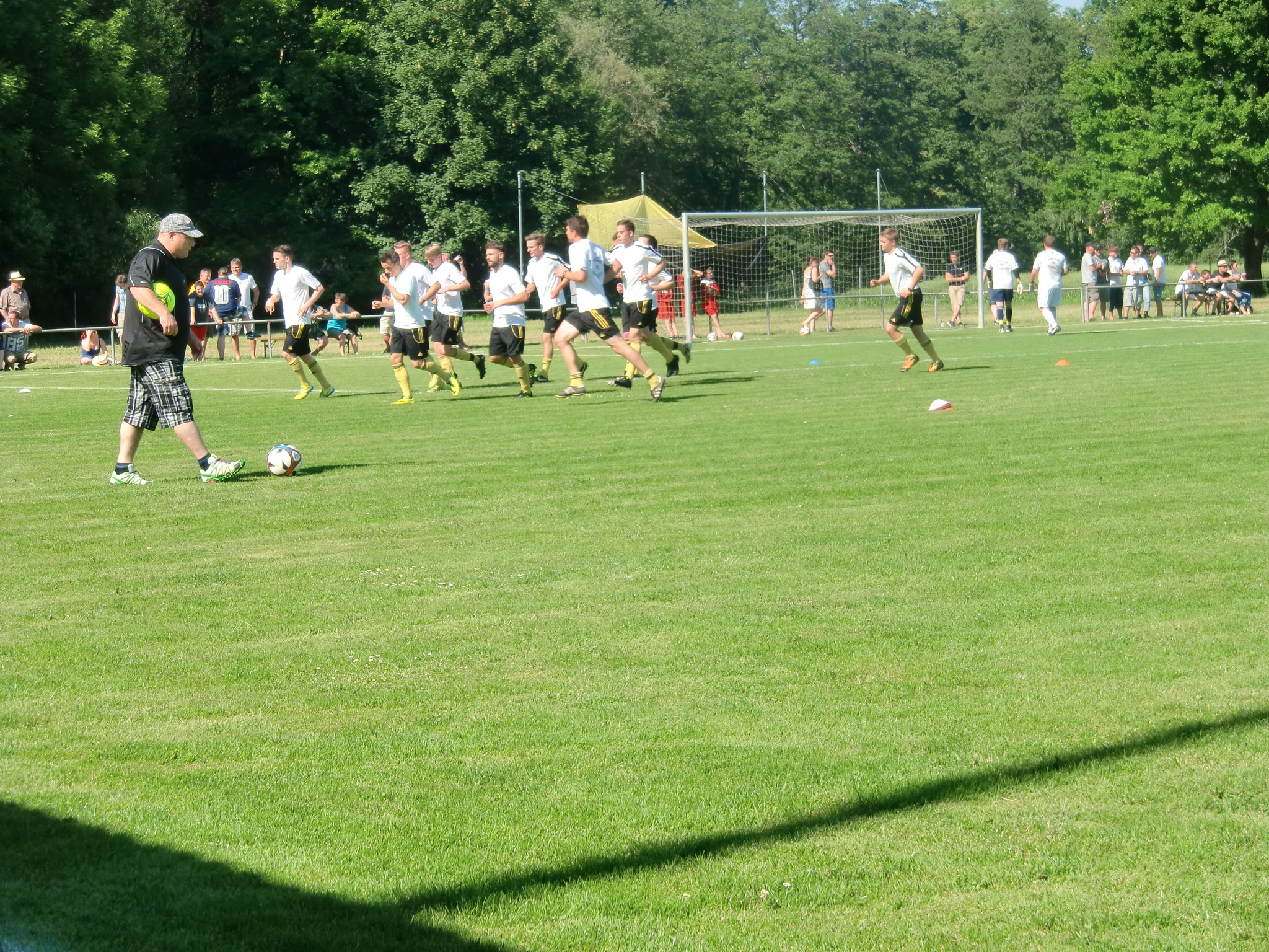 Die Spieler machen sich warm