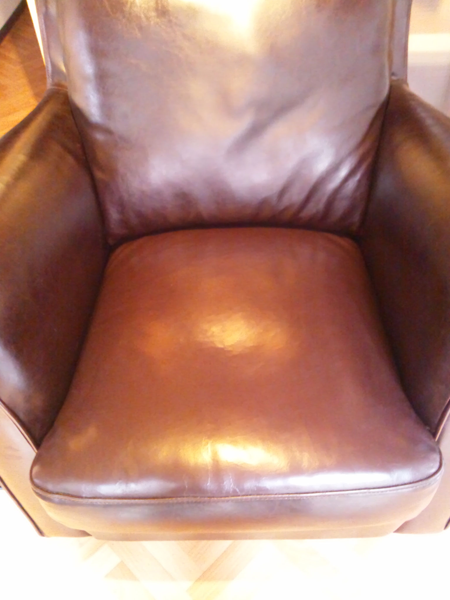 Sessel  Lederfärbung Sessel (nachher)