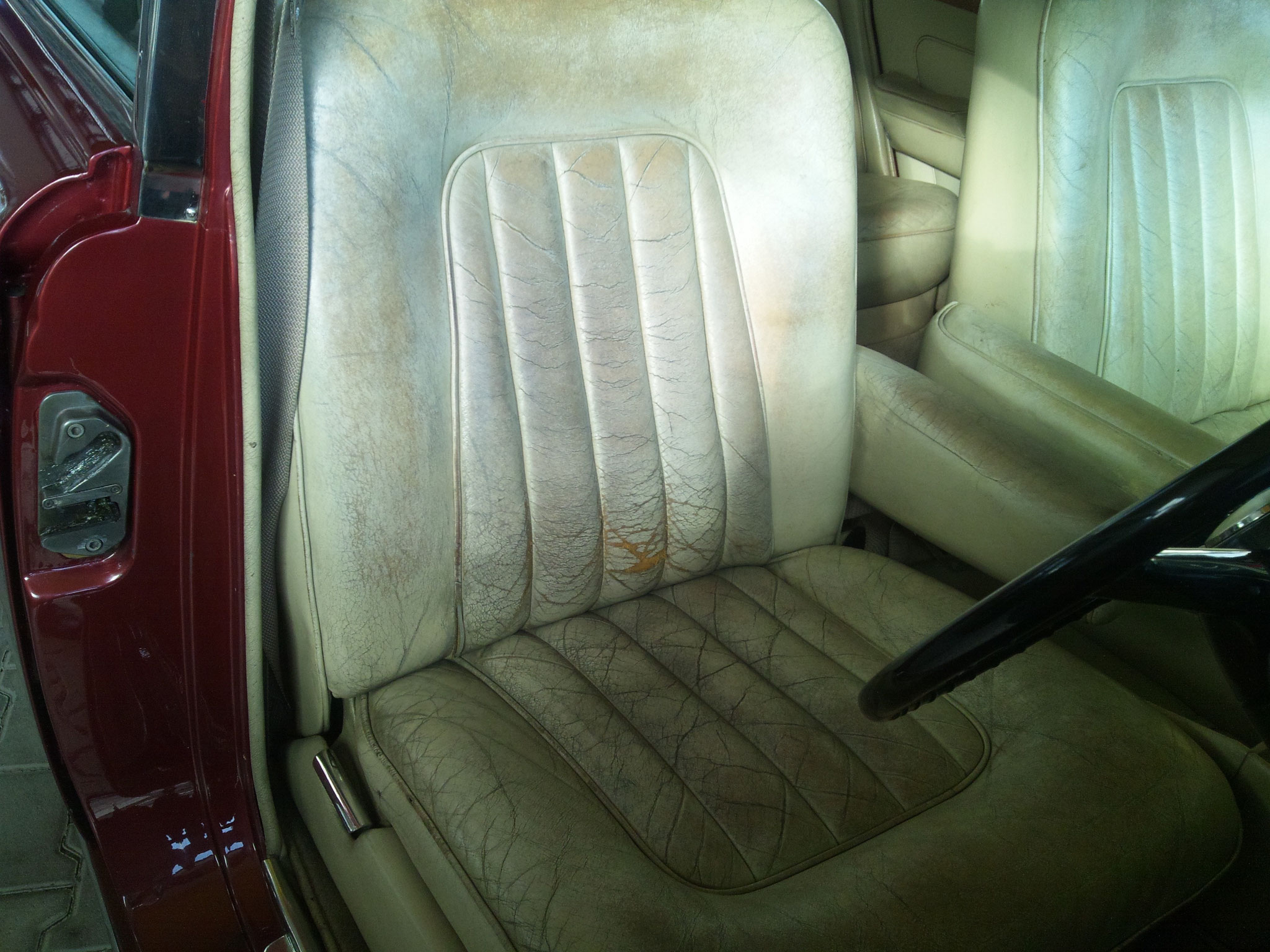 Auto Sitz Rolls Royce Vorher