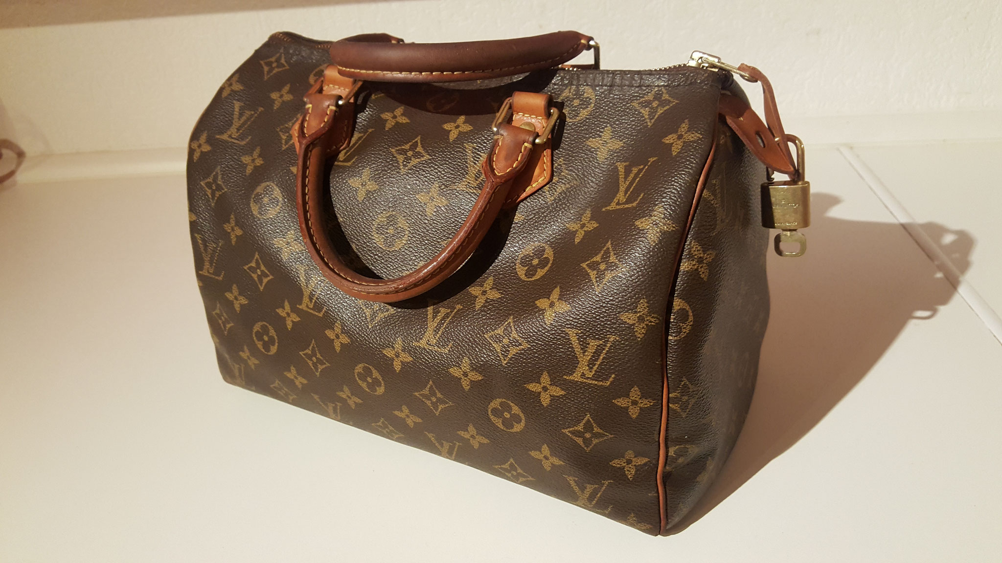 Taschenreparatur/-aufbereitung Louis Vuitton Sac Noé – EM CHANGE Boutique:  pre-loved bags