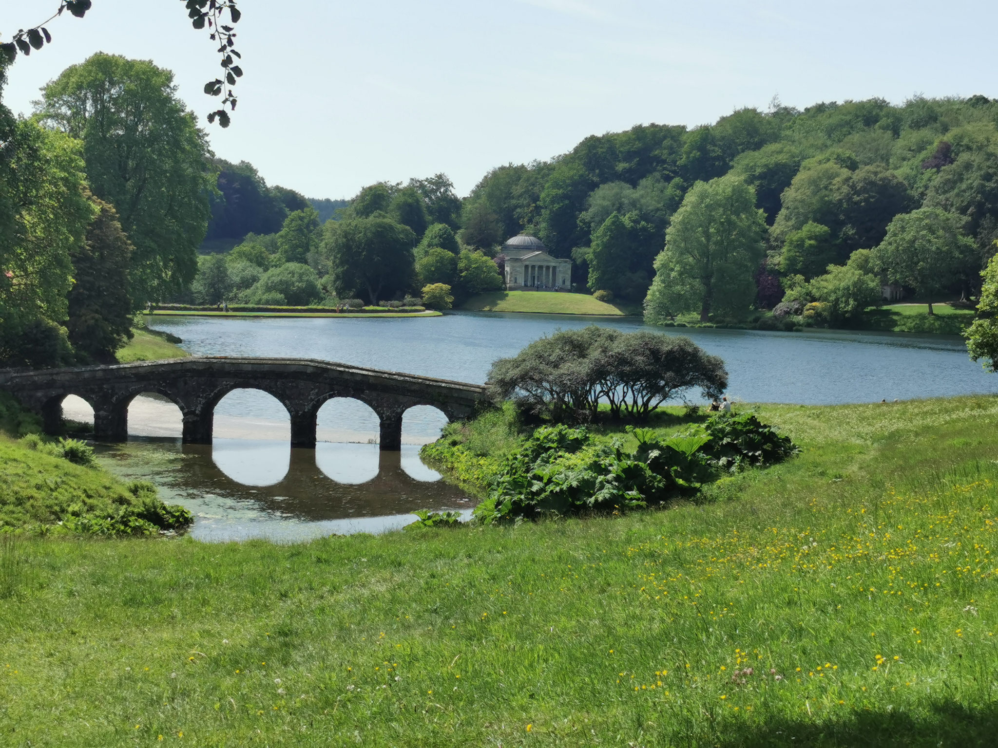 die berühmte Brücke von Stourhead