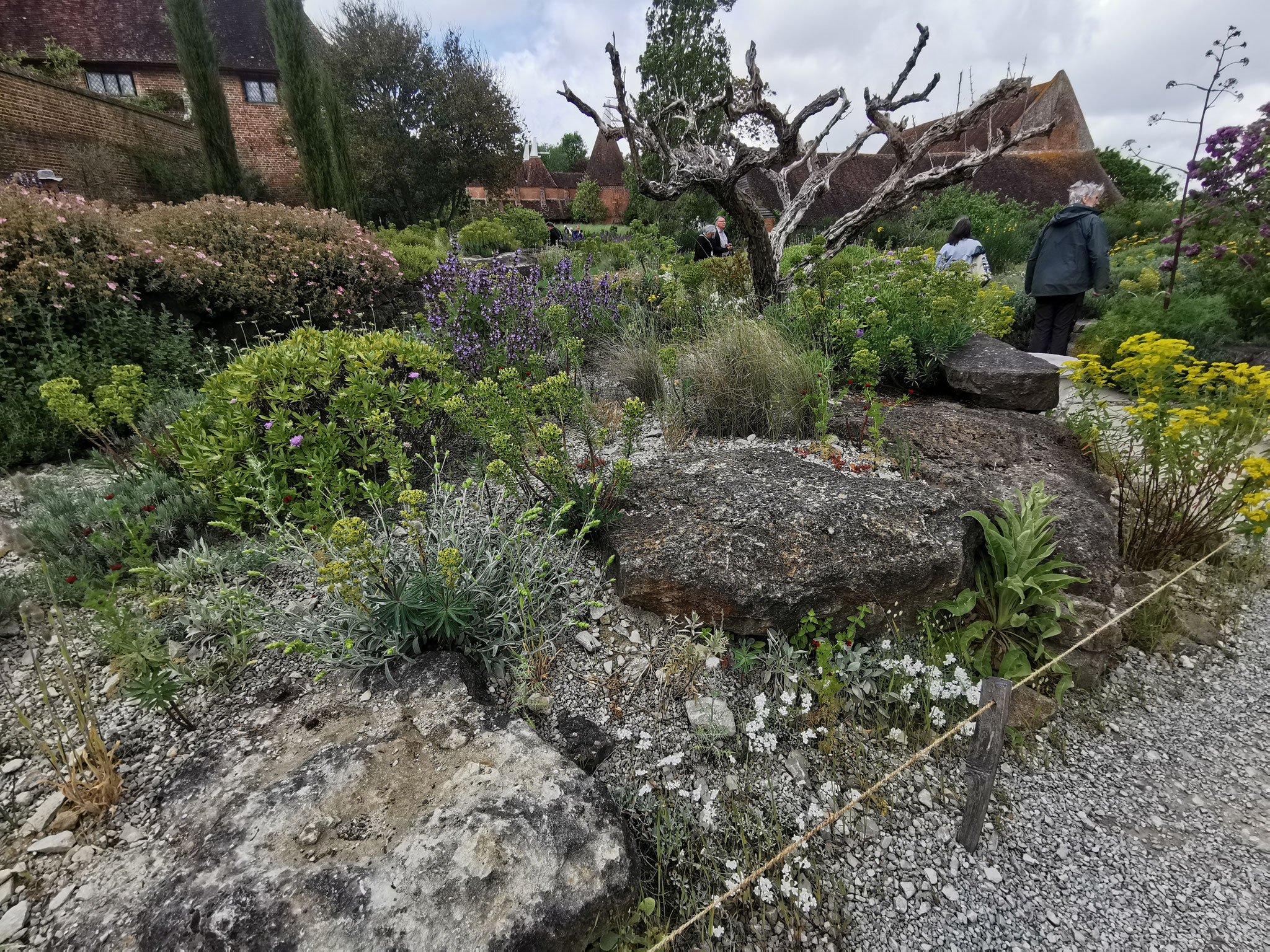 mediterraner Gartenbereich in Sissinghurst