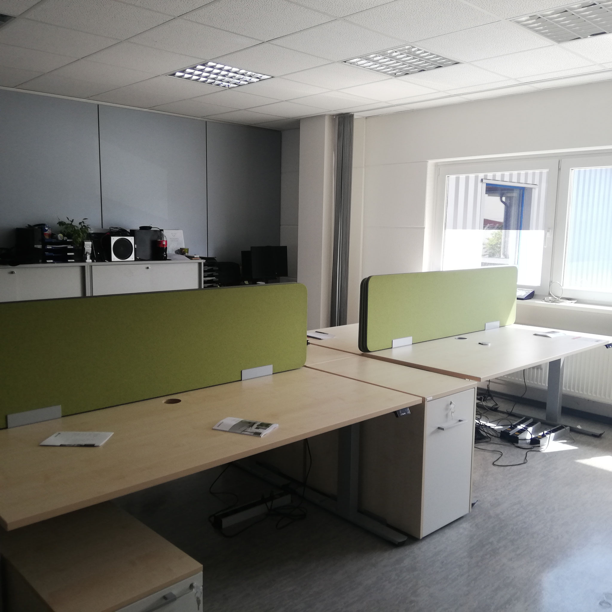 Büro mit Akustitrennwänden