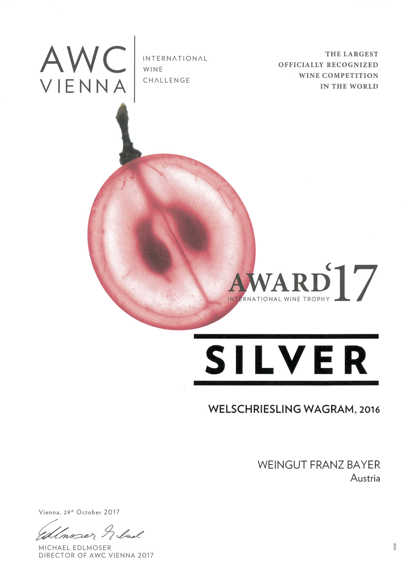 AWC Gold Weingut Franz Bayer Königsbrunn am Wagram Niederösterreich Austrian Wine 2 Sterne Weingut