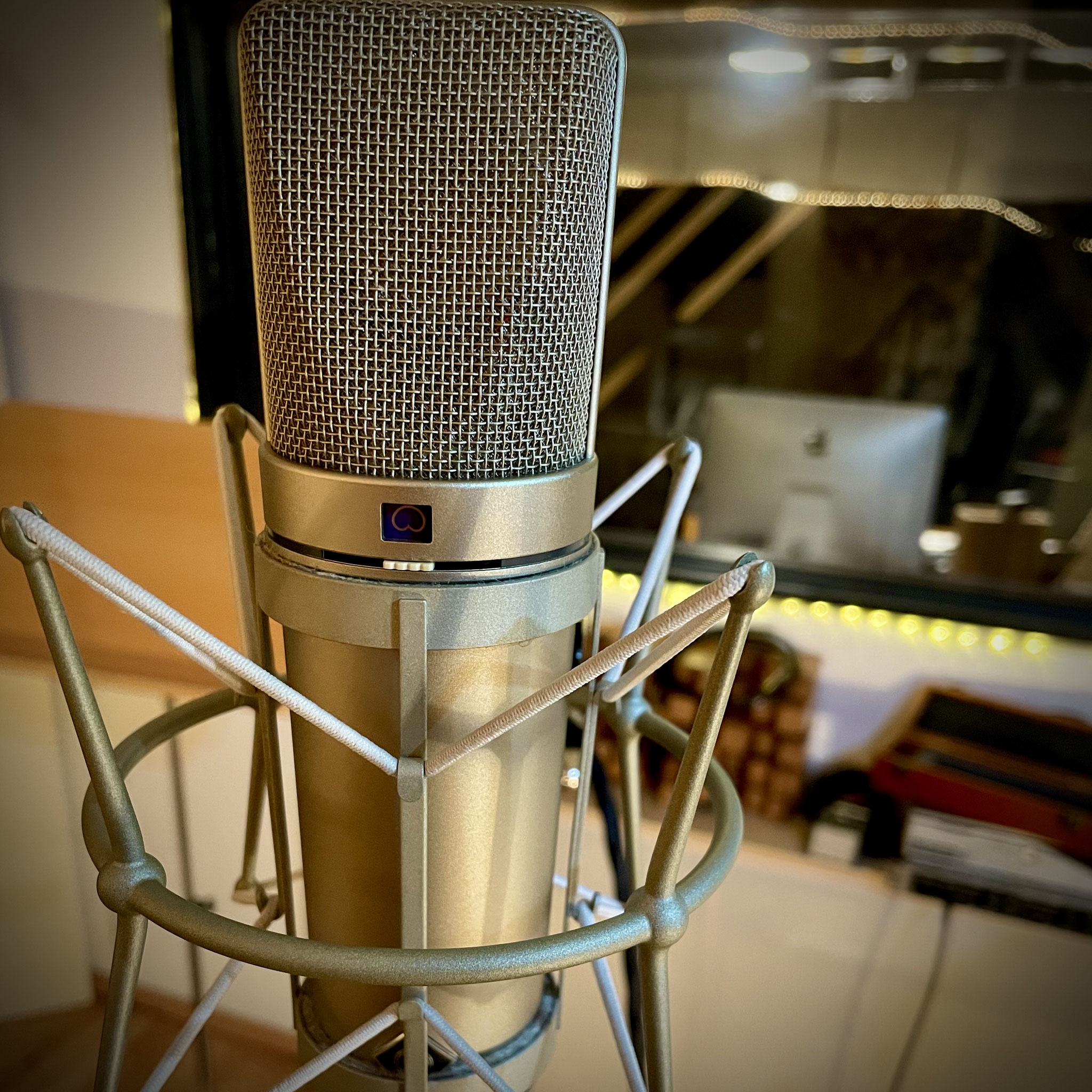 Tonstudio Röhrenmikrofon Neumann U67