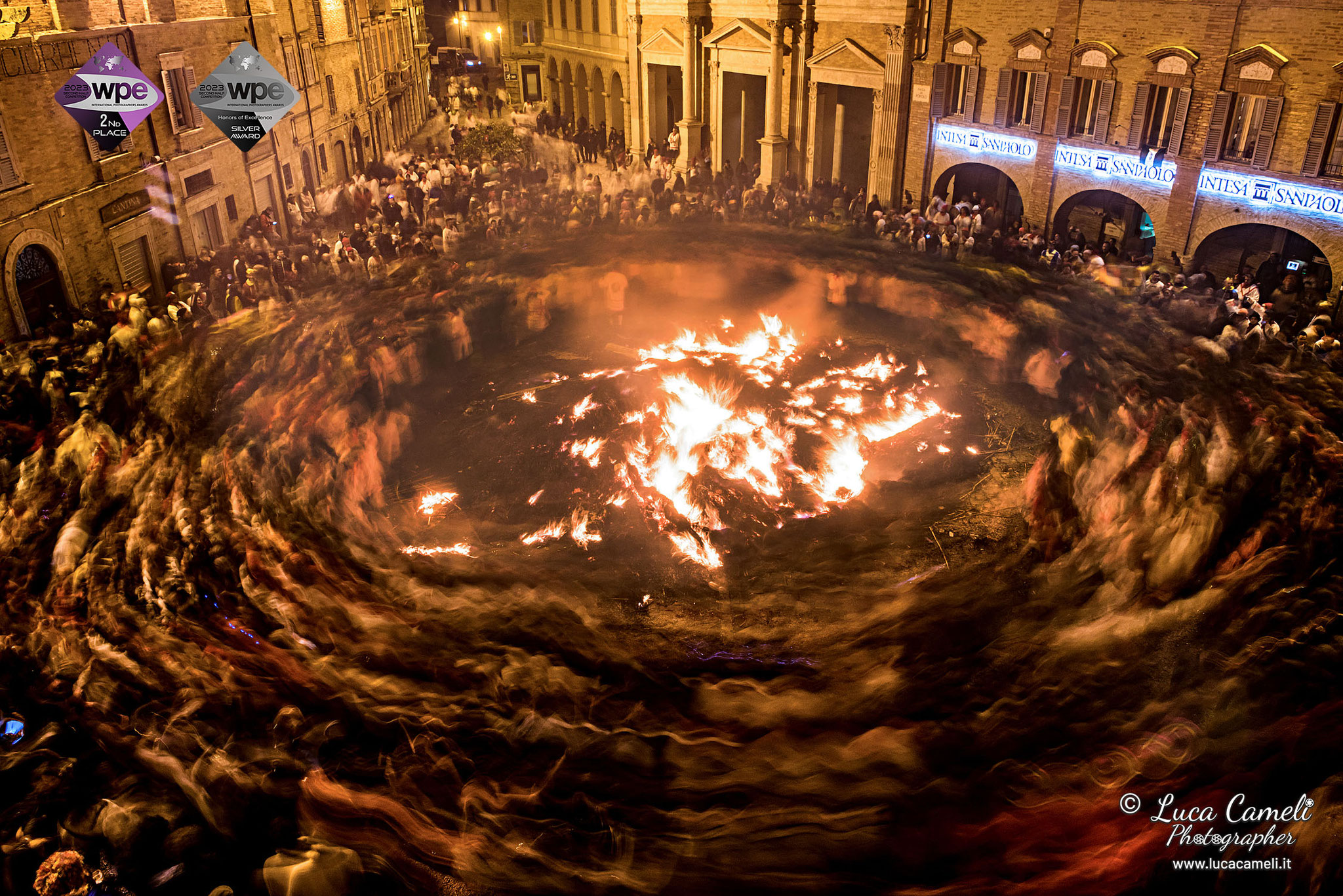 Girone Inferno Dantesco - Carnevale Storico Di Offida. WPE International Photographers Awards. © Luca Cameli Photographer
