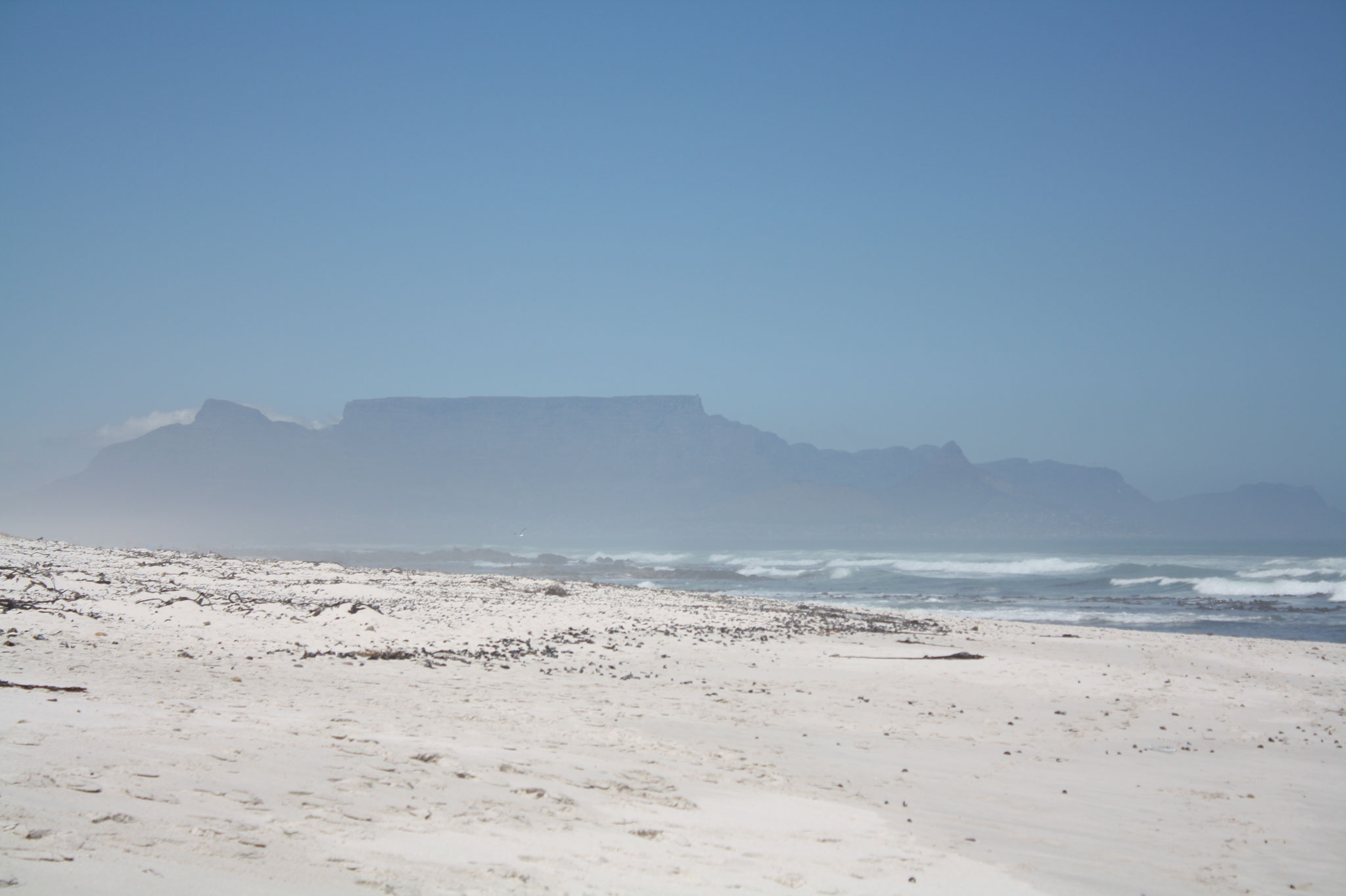 Salz- und Sandpartikel verstärken den Mystischen Eindruck von Table Mountain