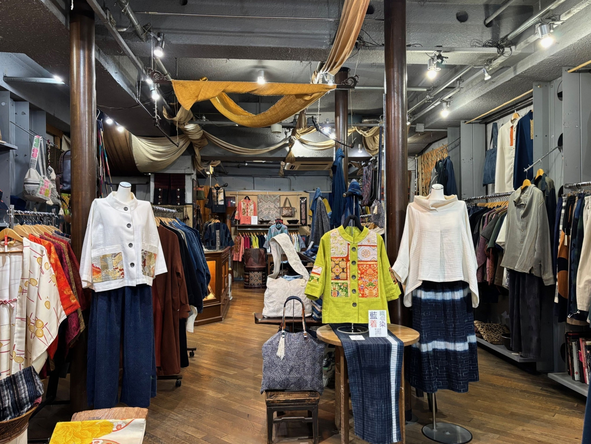 ゴールデントライアングル 京都アジアン雑貨 京都寺町 モン族 苗族