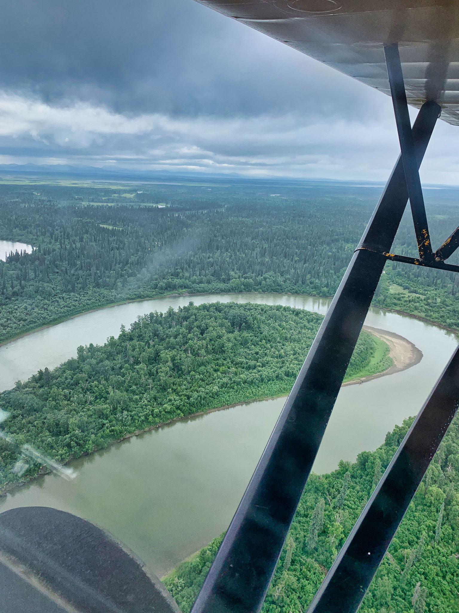 Floattrip Aniak River, Flyfishing for Chinooks Flyfishing Adventures