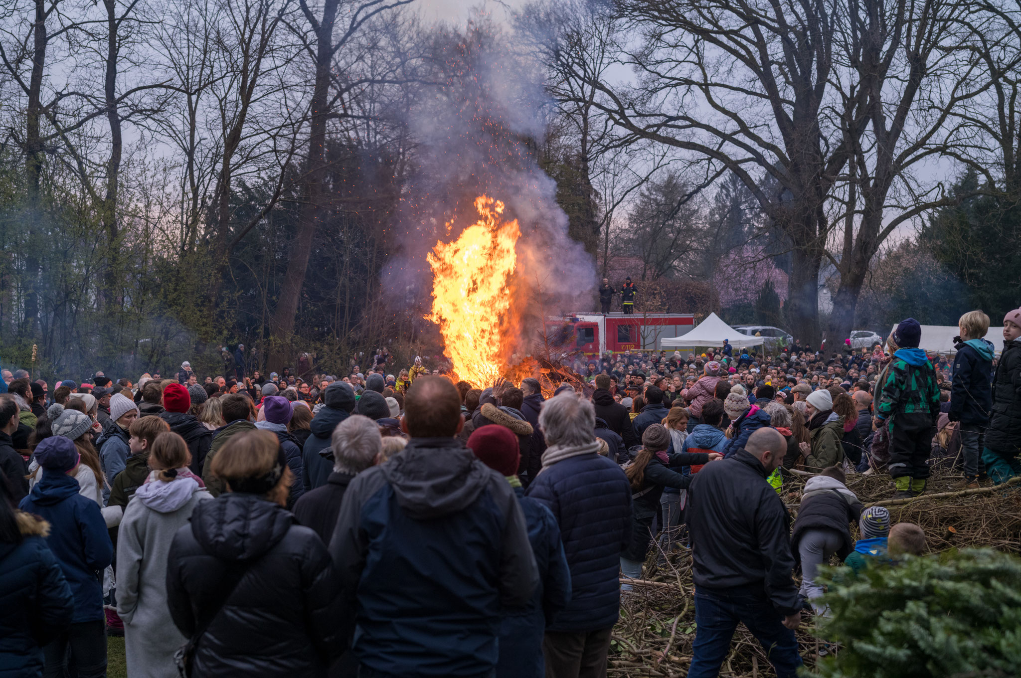 Osterfeuer in Sasel
