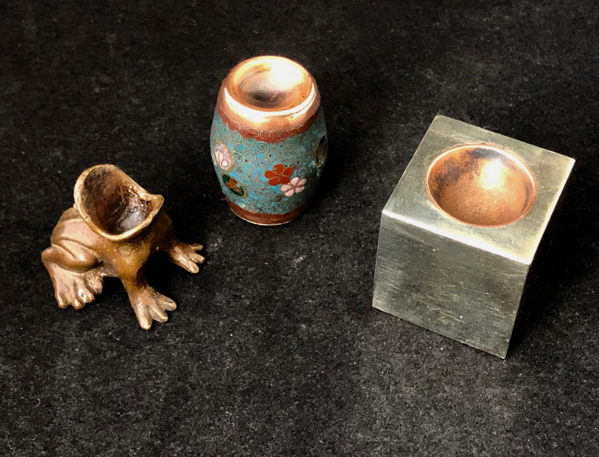 Dosettes à opium (–> Accessoires)