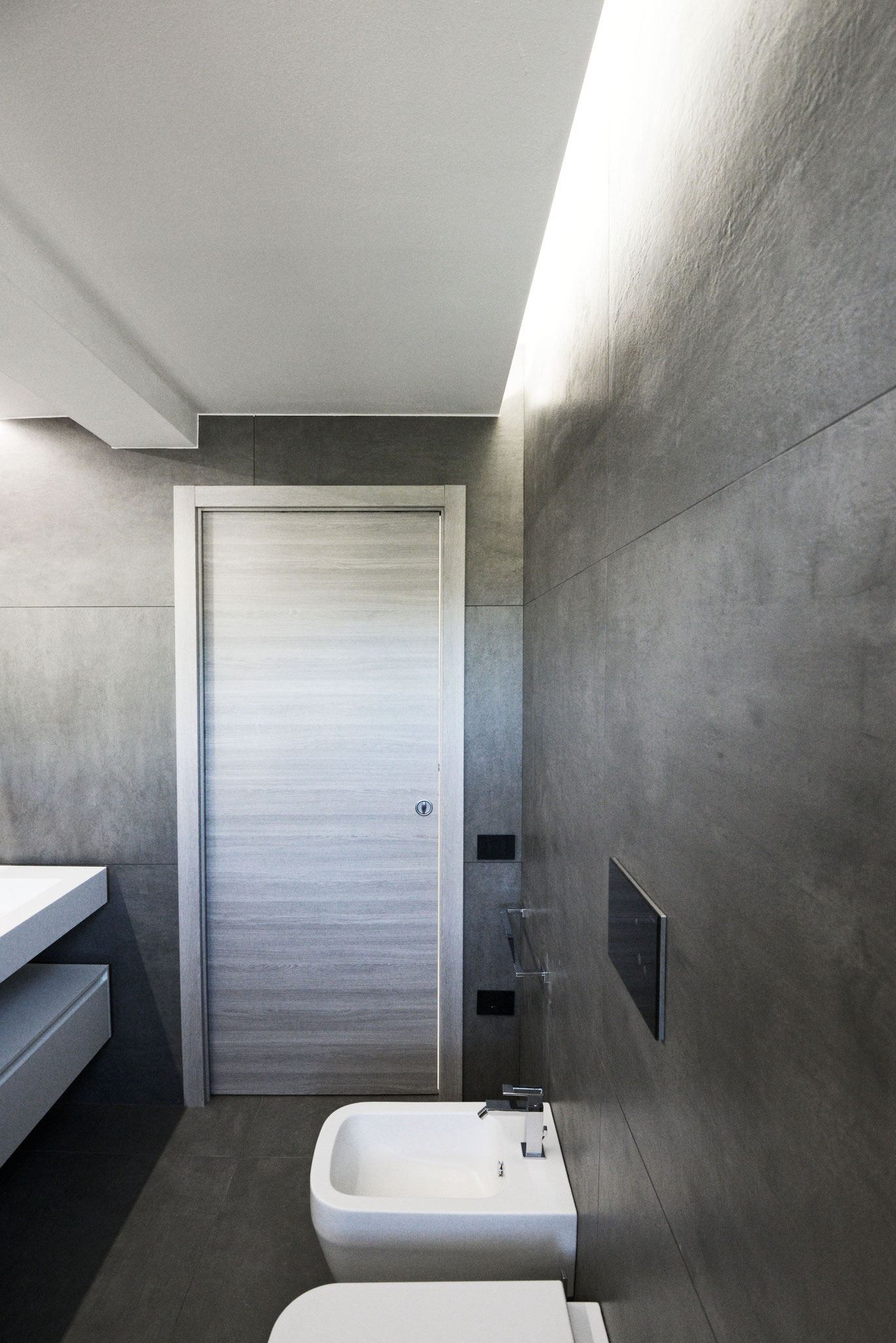 Tagli di luce_Bagno principale_Residenza privata_Certaldo_2020