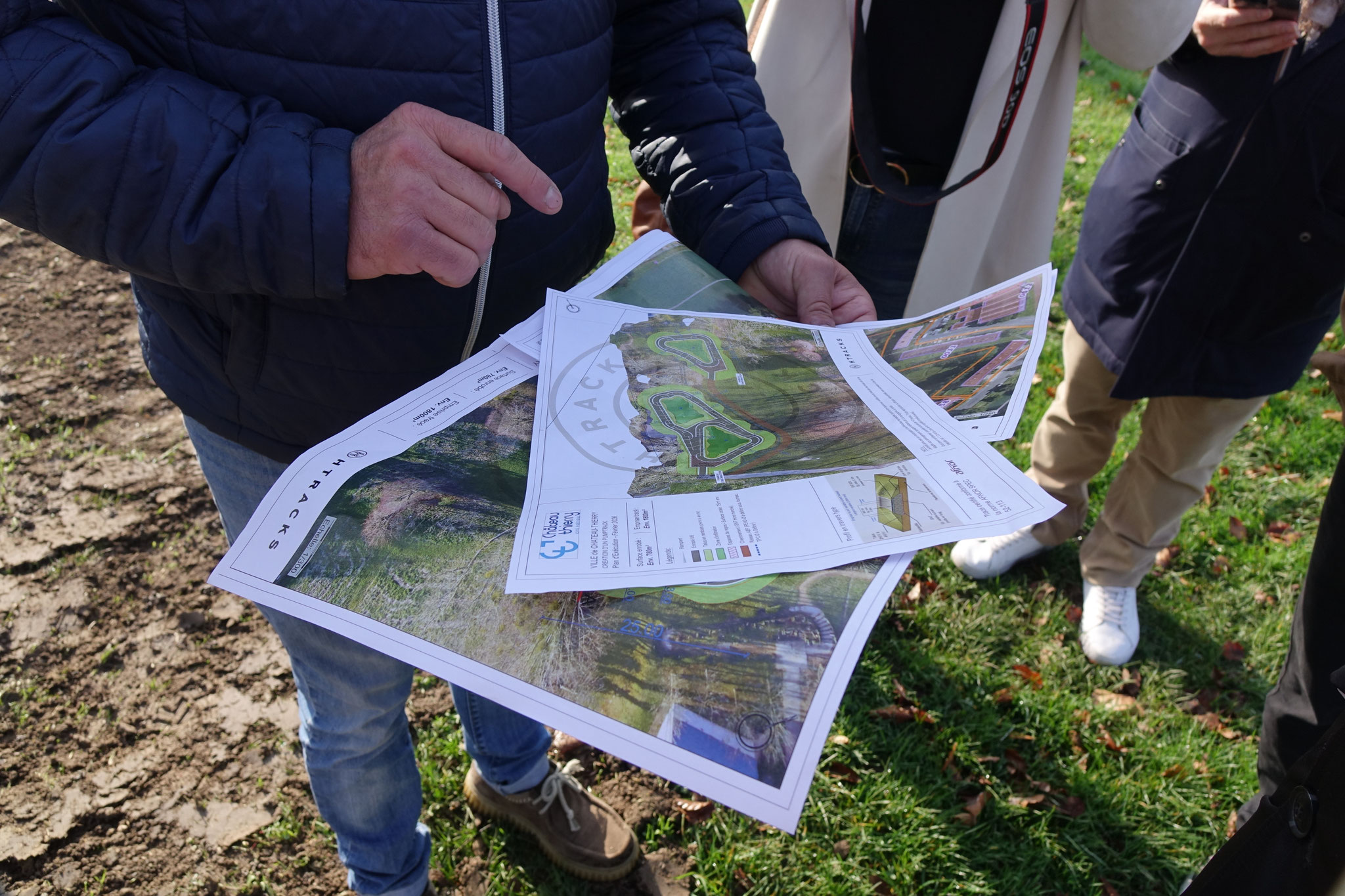 Deux circuits, avec moins de bitume, sont implantés sur une surface de 500 m2
