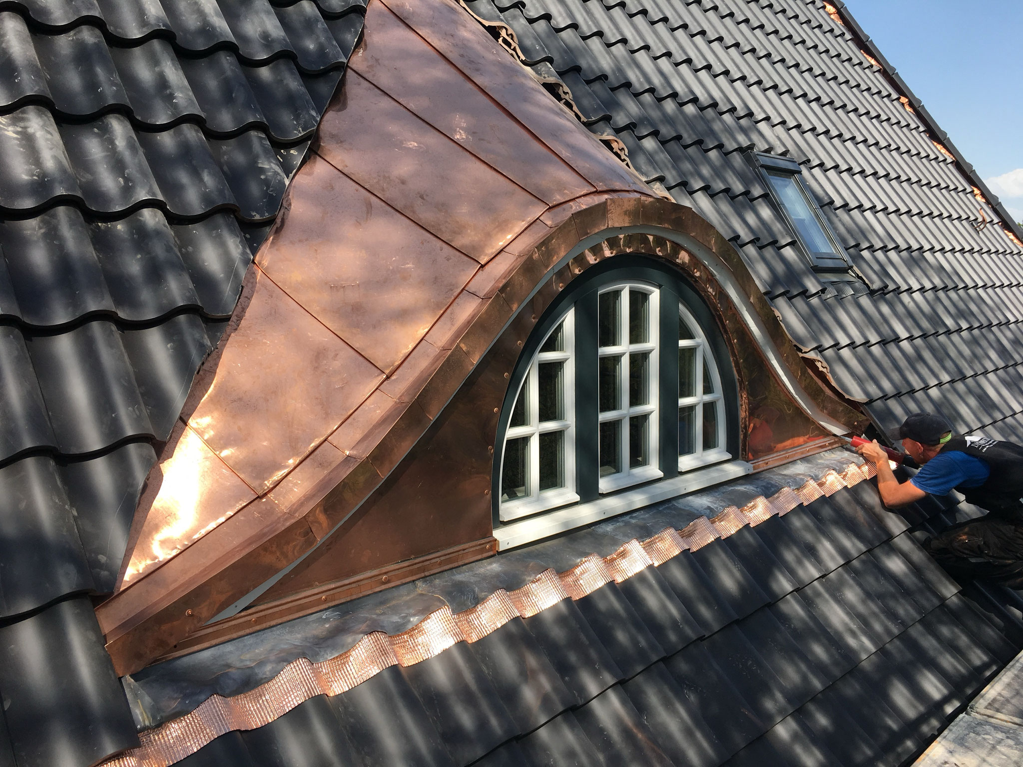 Dachdecker Nordhausen bauen Fledermausgaube
