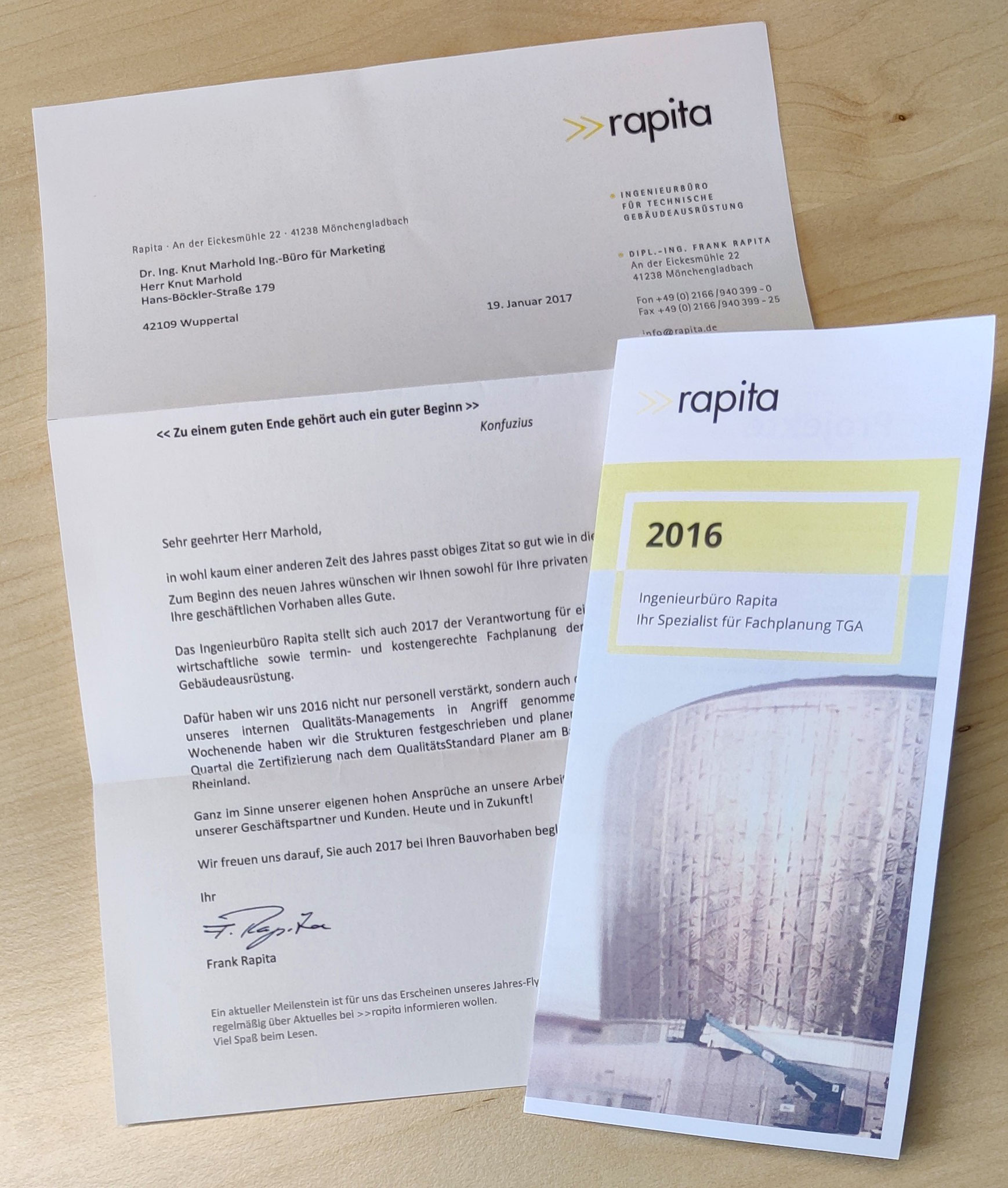 Neujahrsbrief rapita mit Jahres-Flyer (Idee/Konzept/Text: marketingINGenieur, Layout: externe Agentur)