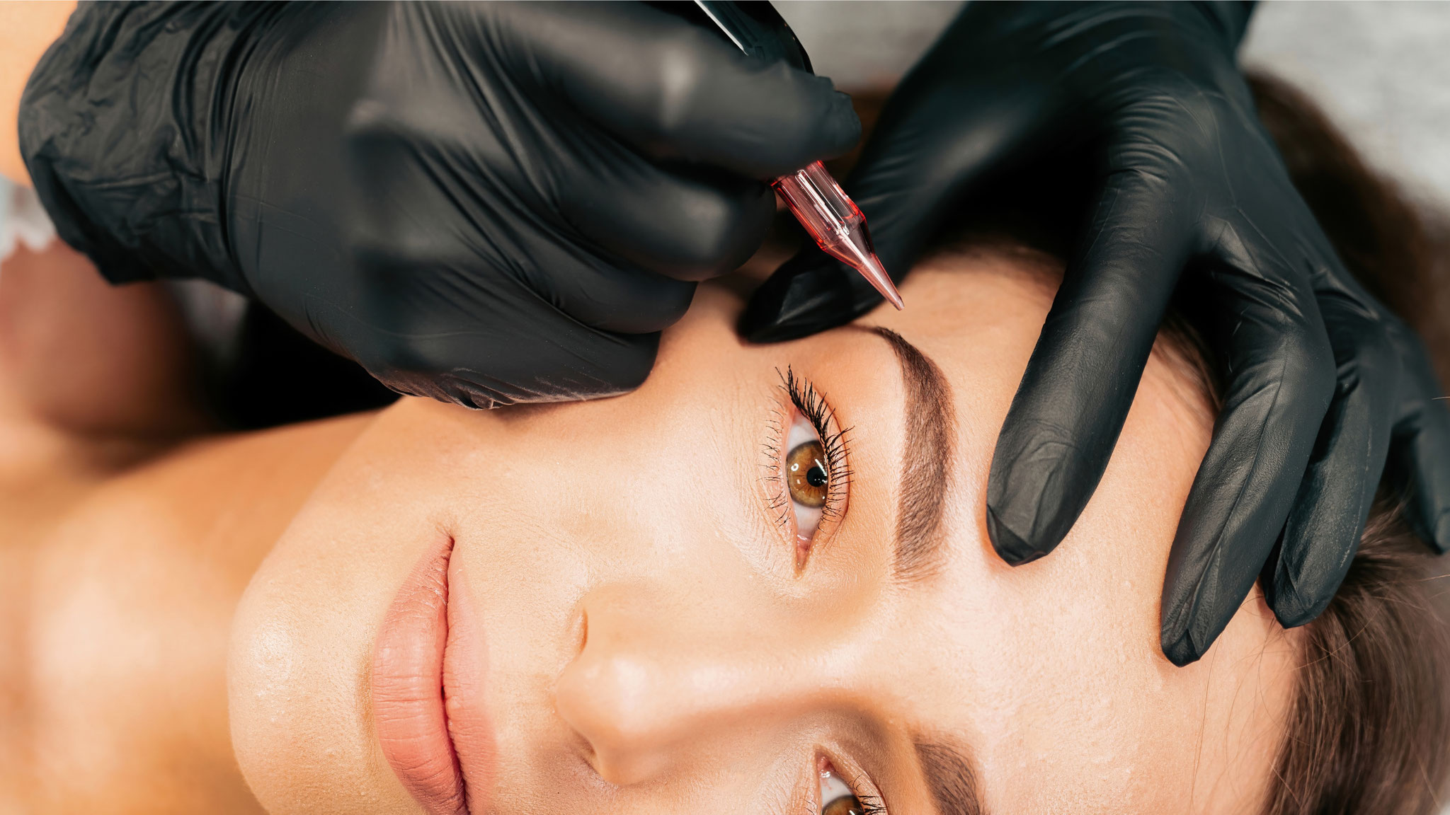 Haarentfernung Wimpernlifting kosmetikbedarf Antiaging needling GreenPeel Microdermabrasion LPG Endermologie Akne Gesichtsbehandlung Sofrischweiz Aknebehandlung Fusspflege Farblichttherapie kosmetik Gesichtsbehandlung Aknebehandlung Akne LPG Lymphomat