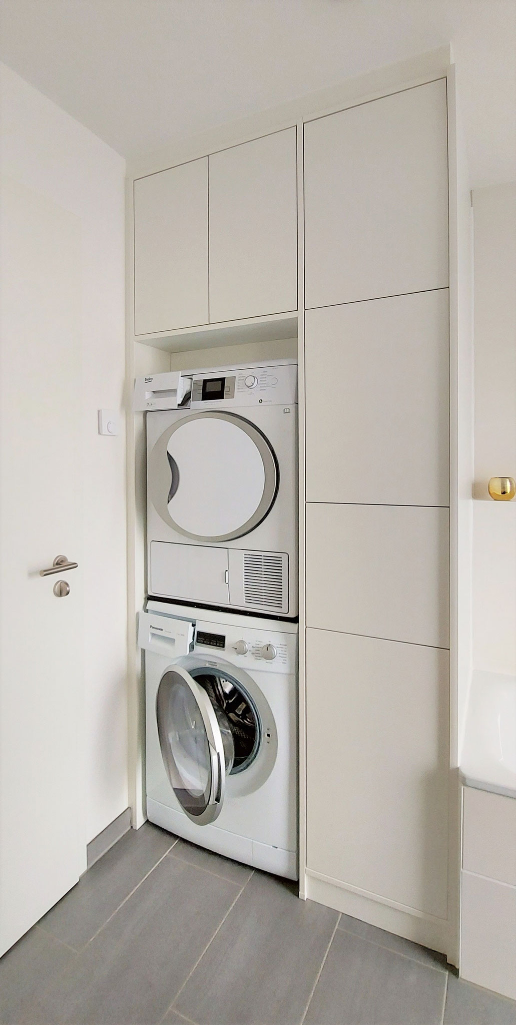 Einbauschränke im Badezimmer, Badezimmerschränke - DER-EINBAUSCHRANK.DE