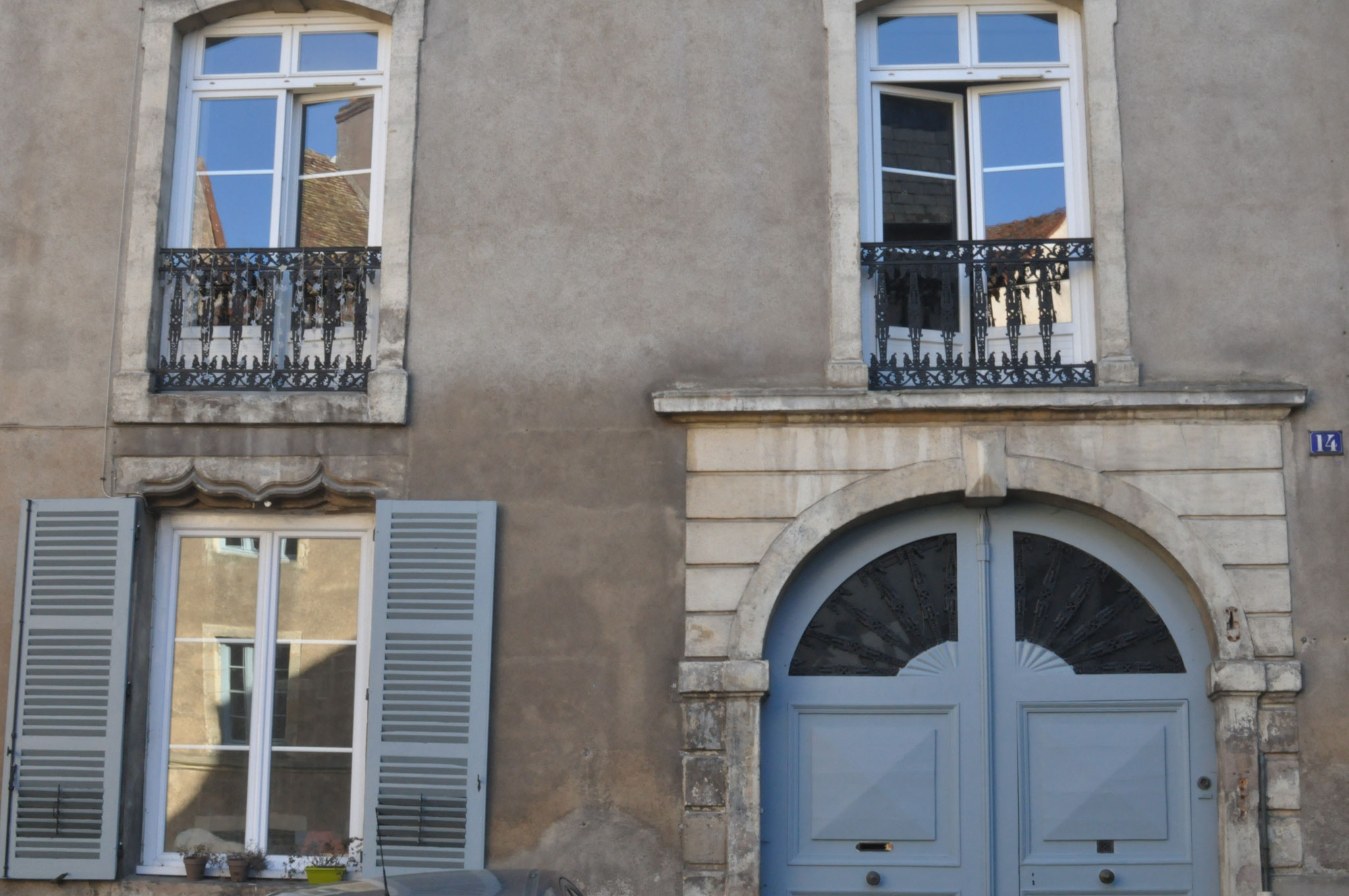 Autun, façade