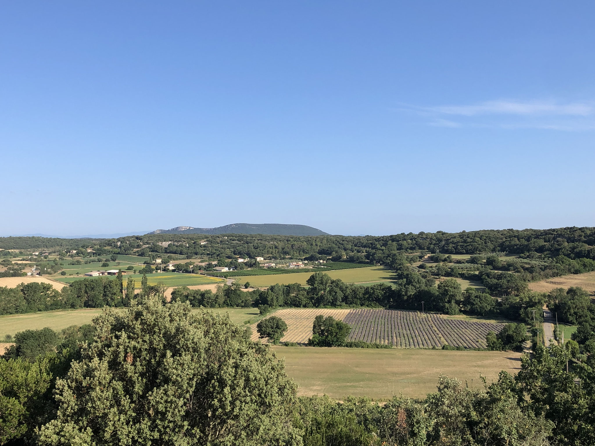 La Plaine de Lussan "La Vacroze" (la vallée creuse), le Serre de Fons sur Lussan et les vallons cévenols