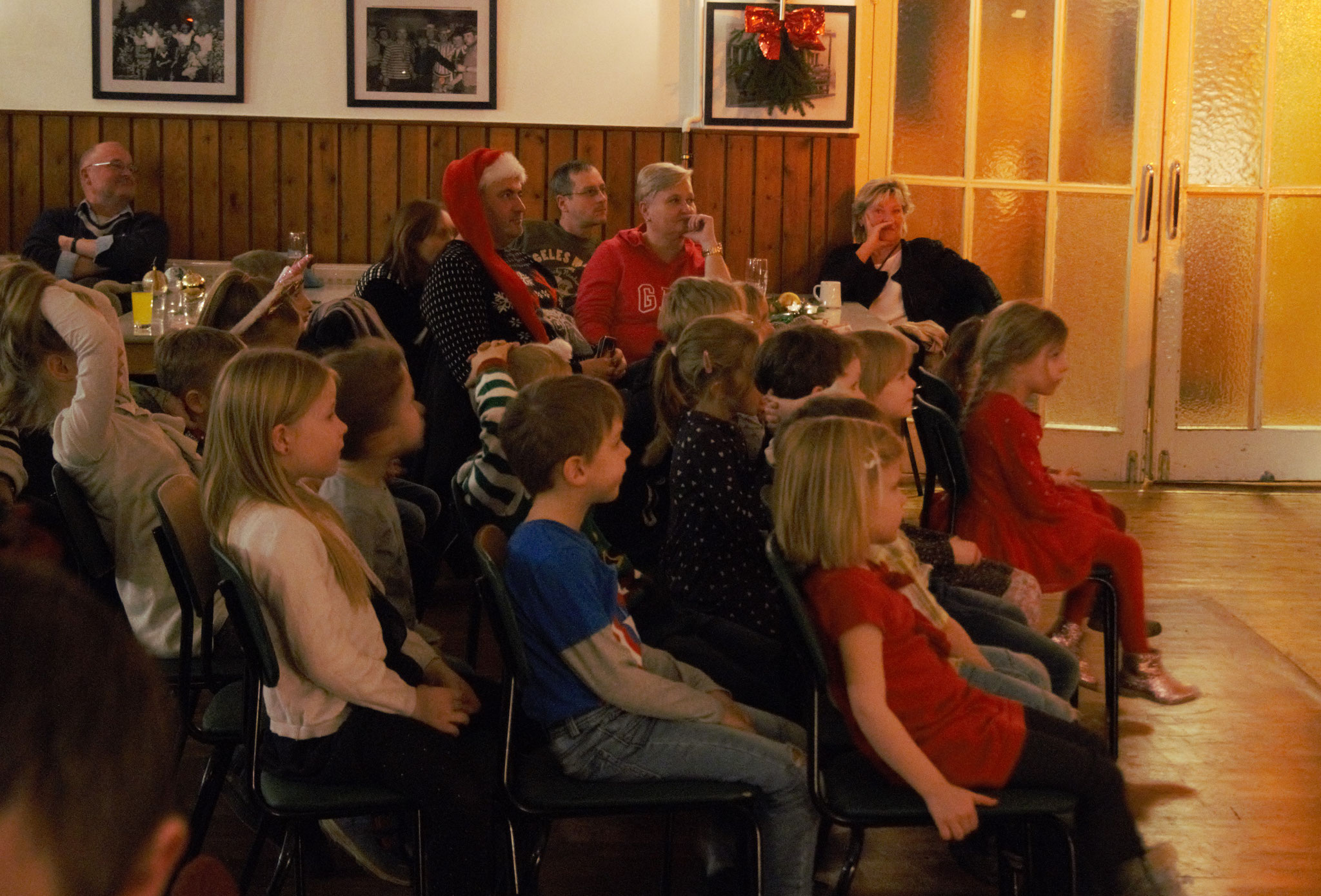 Warten auf das Theaterstück ...