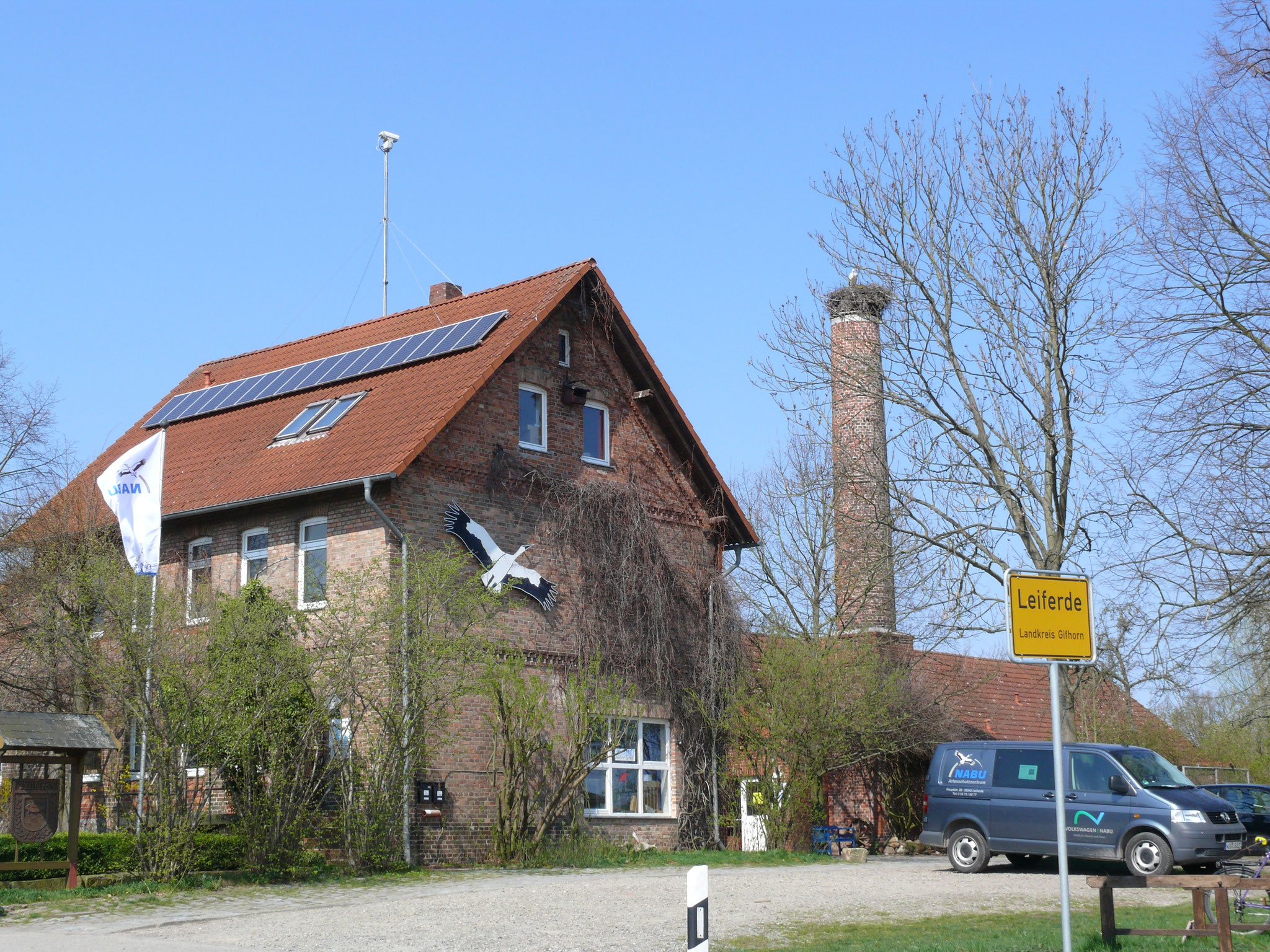 Hausansicht von der Hauptstraße aus