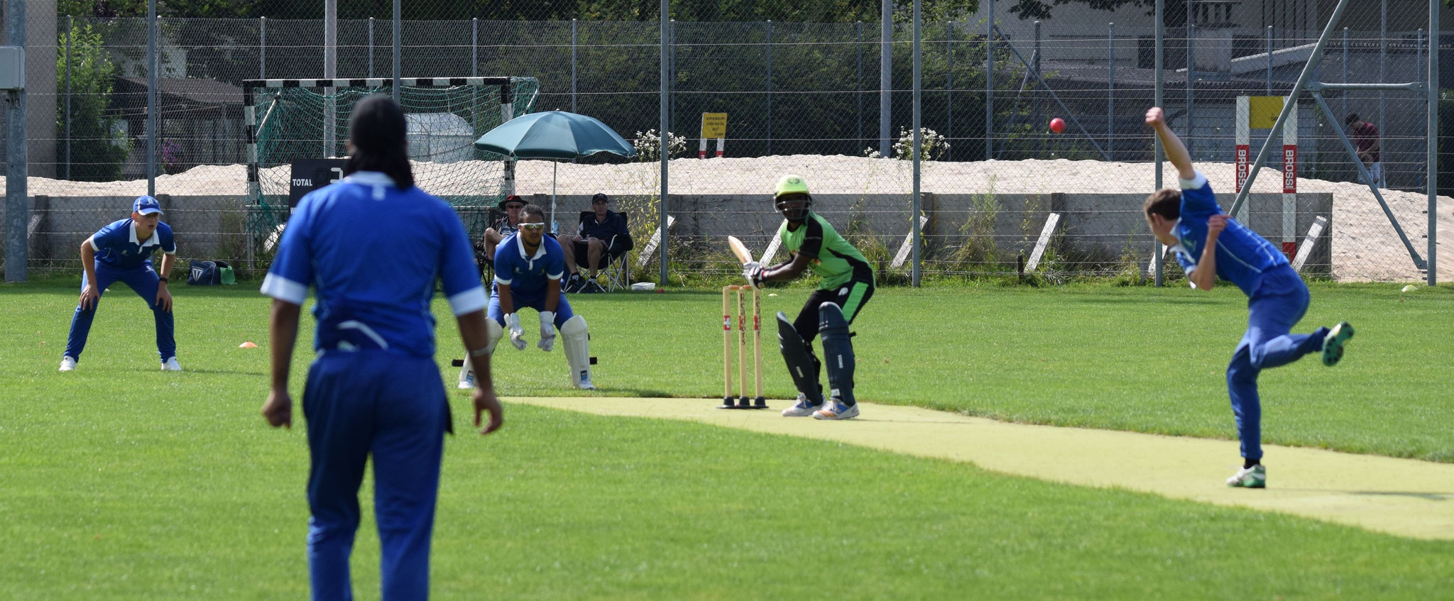 Opting to bowl, Lavan and Ruan opened proceedings. Lavan's first ball was skied high, but dropped. However, the second ball was edged and sharply taken by Ruan at 1st slip! The almost perfect start.