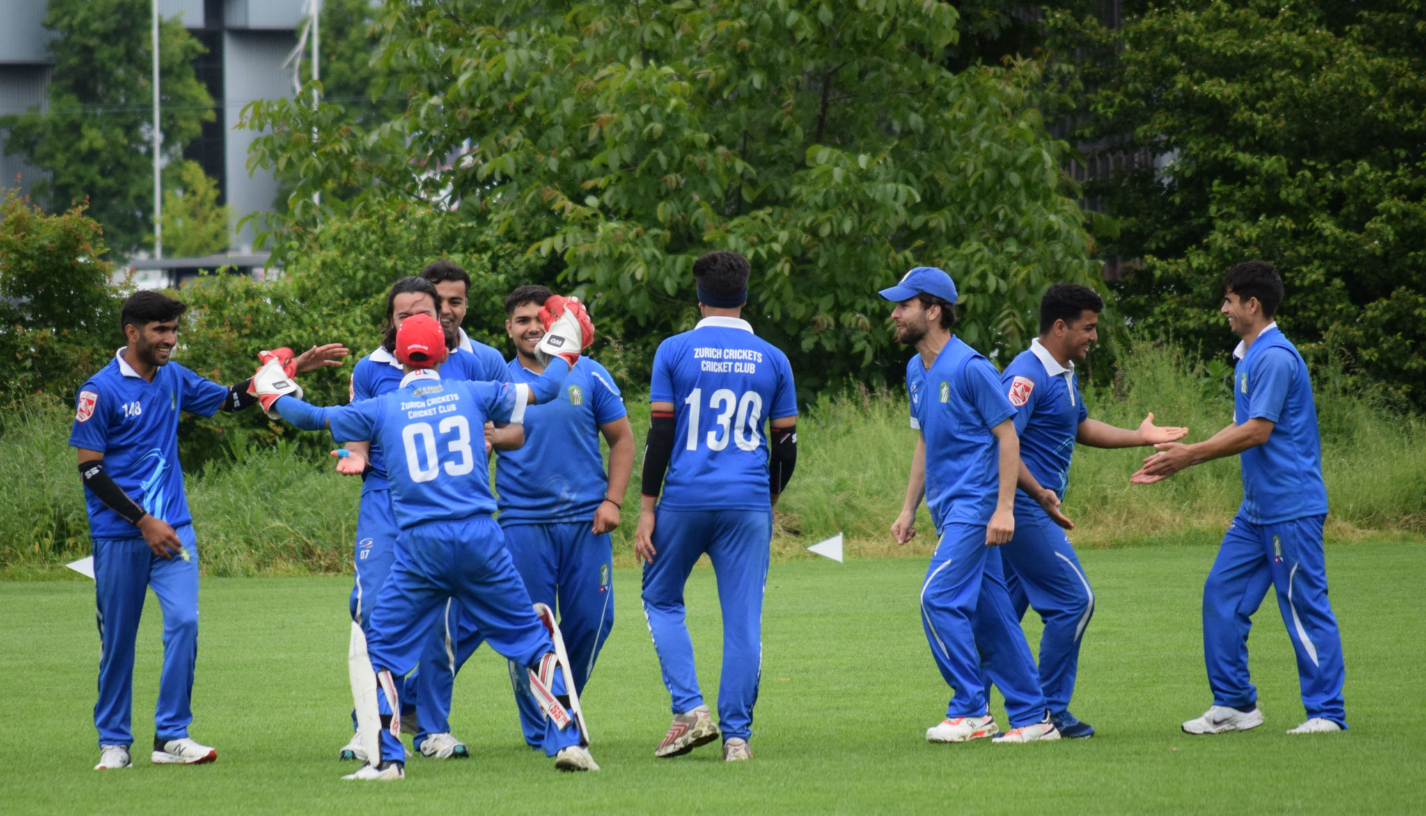 Nawroz takes a blinder at silly mid-wicket