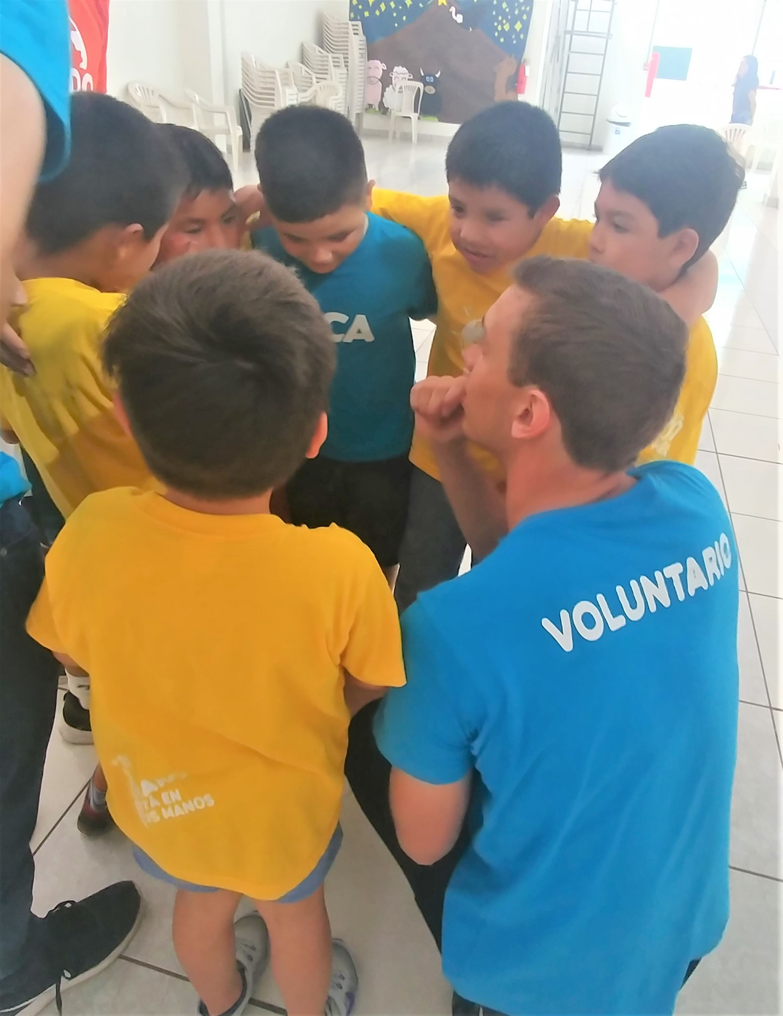 Agentes de Cambio: "Teambesprechung" mit den Kindern