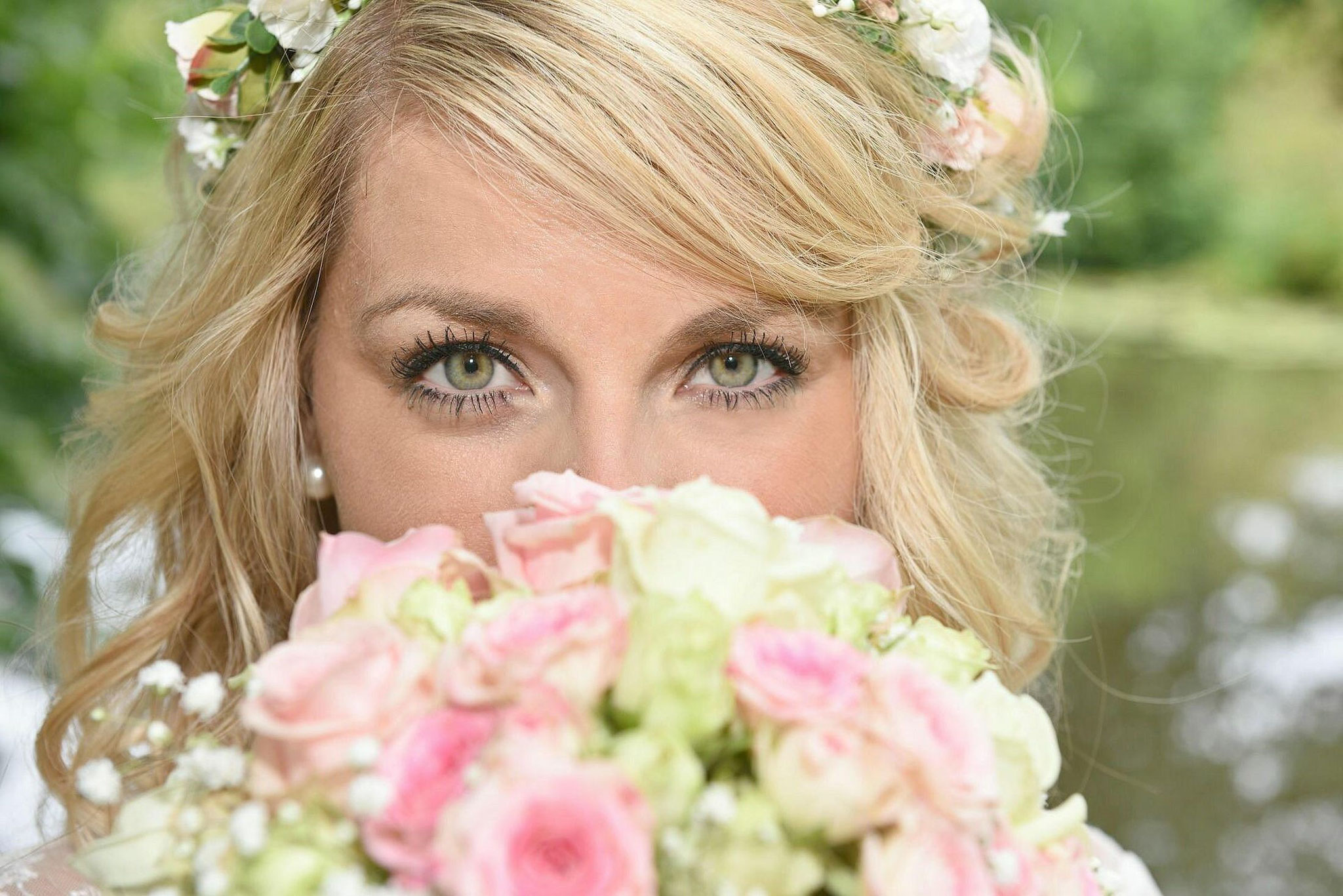 Hochzeitsfotograf Werburg Spenge - Augen einer Braut sehr ausdrucksstark ohne Bearbeitung - authentisch