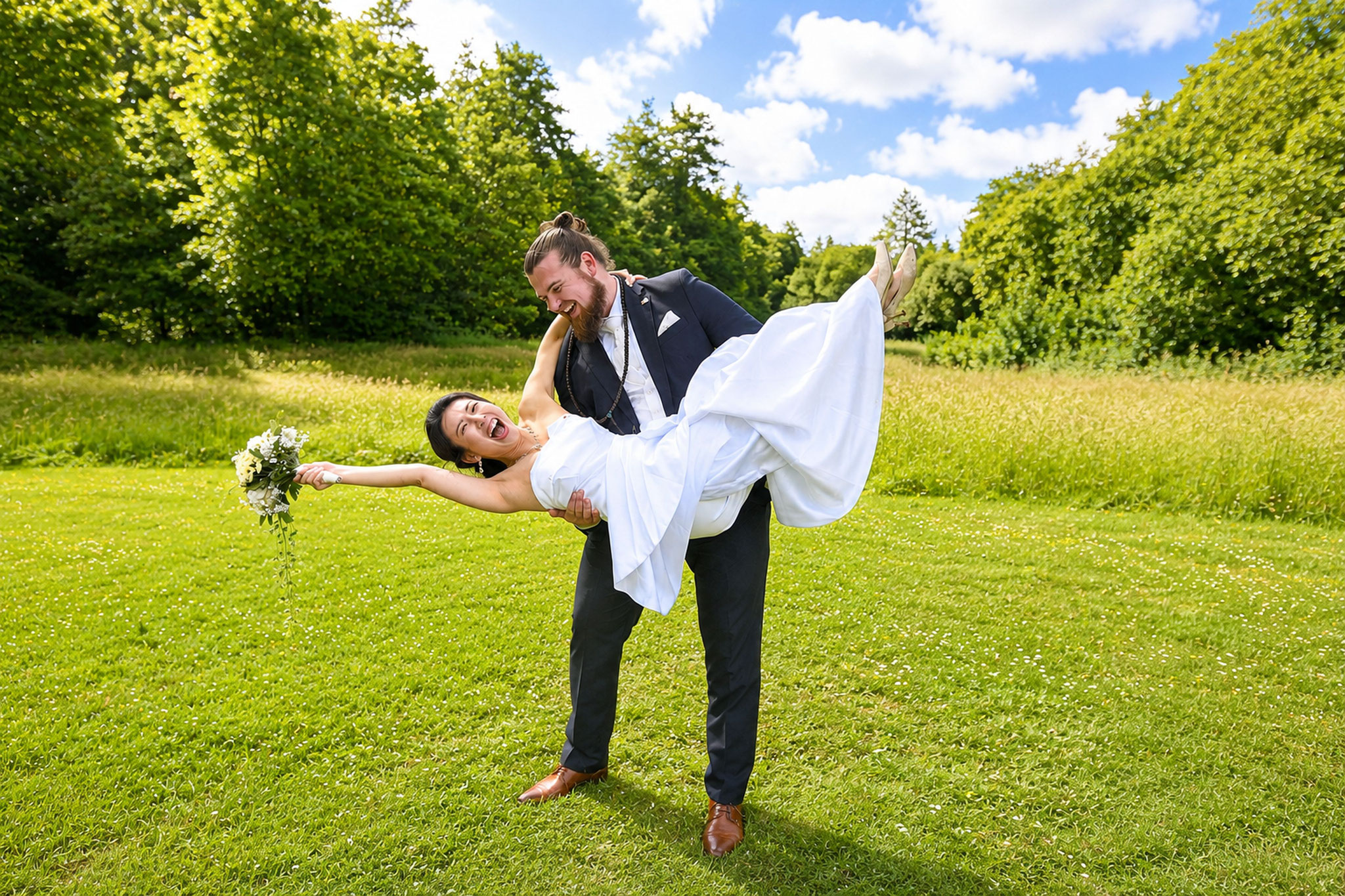 deutsch-japanische Hochzeit in Spenge an der Werburg - Hochzeitsfotograf Werburg