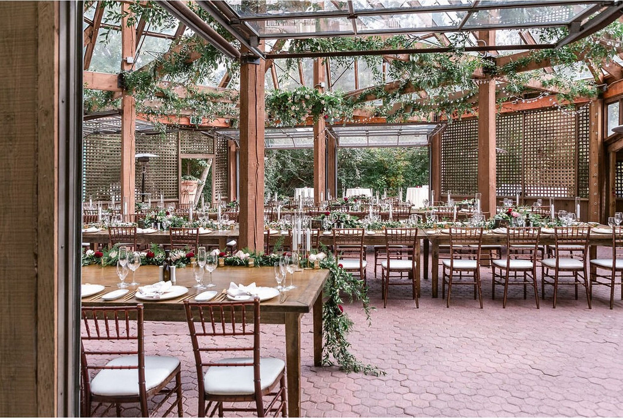 wunderschöner Saal zur Hochzeit