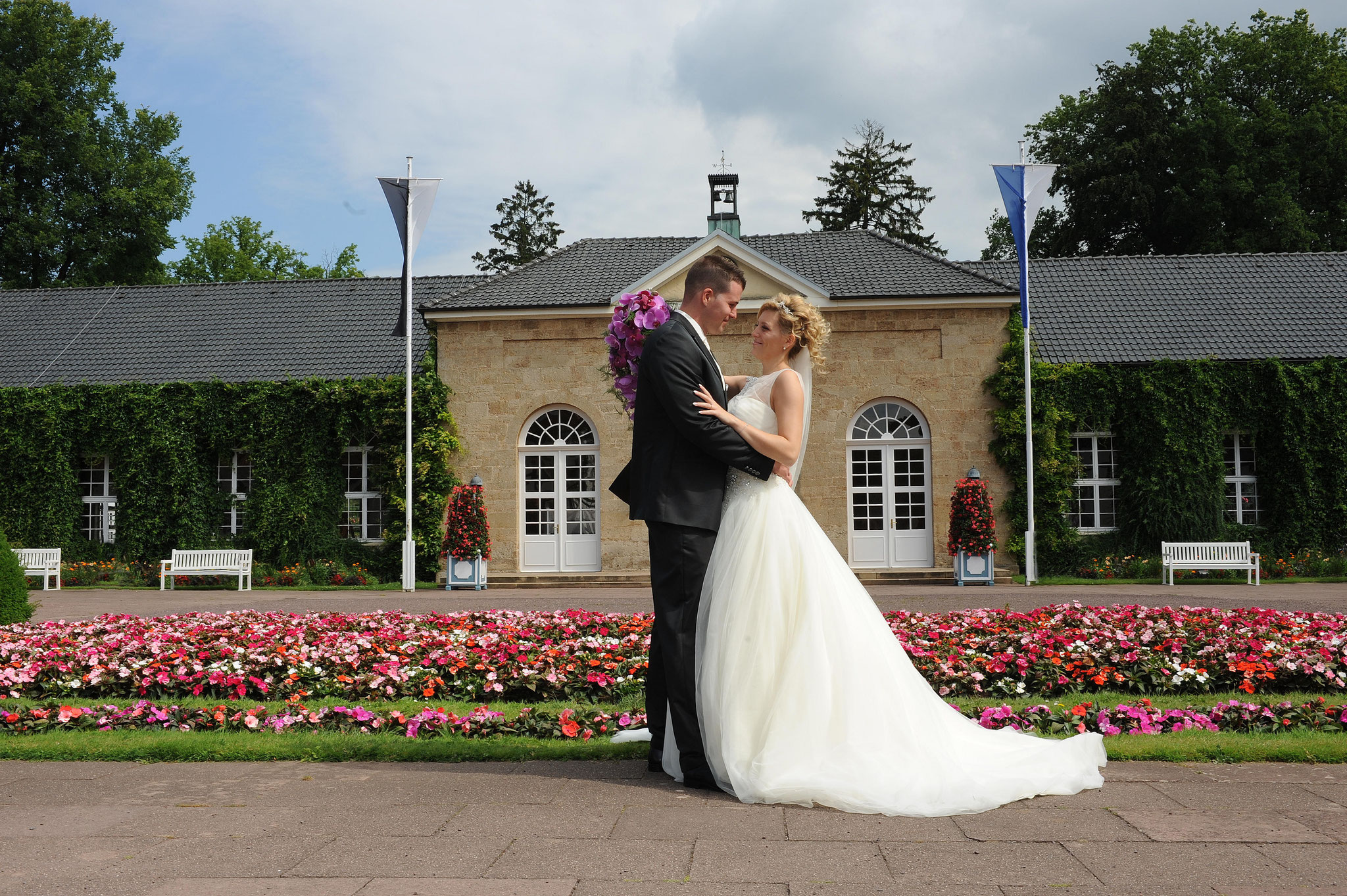 elegantes Paarshooting im gräflichen Park Bad Driburg