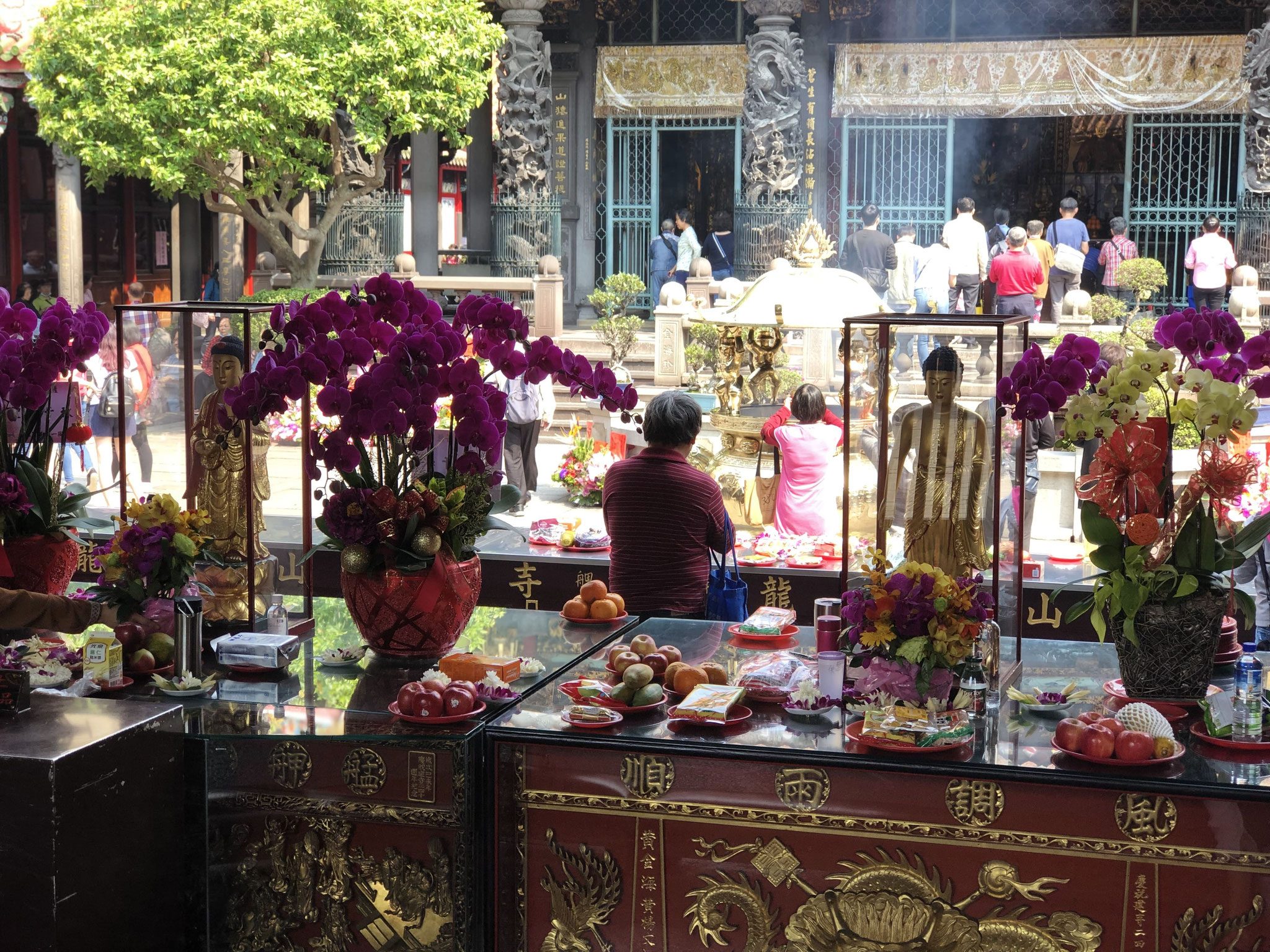 Taipeh Longshan Tempel @ tiegel-reisen.de