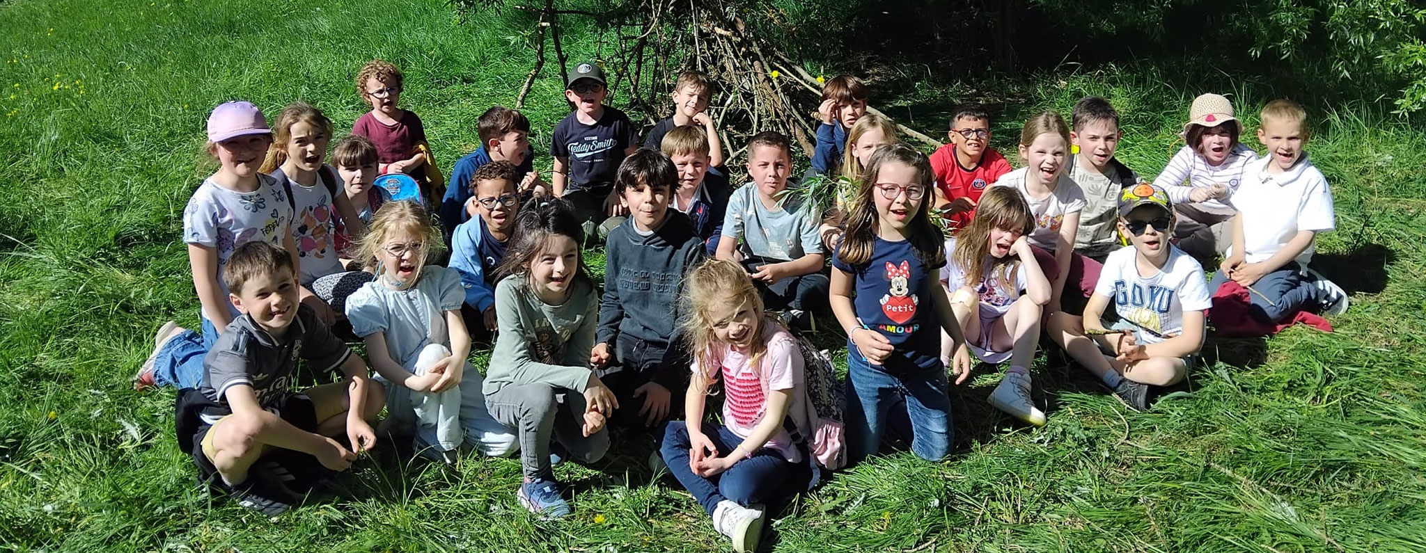 Classe au dehors avril