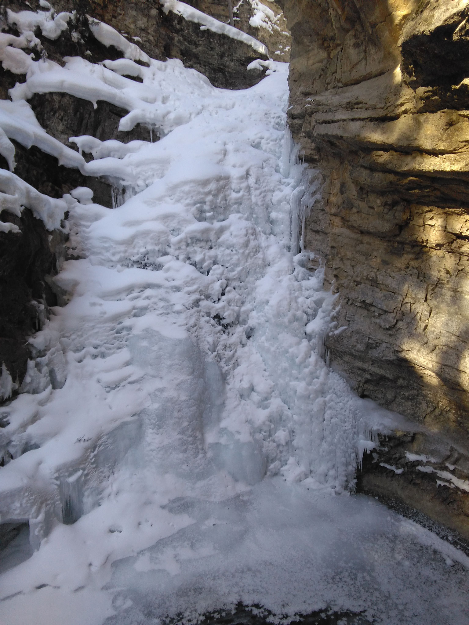 mal wieder ein gefrorener Wasserfall