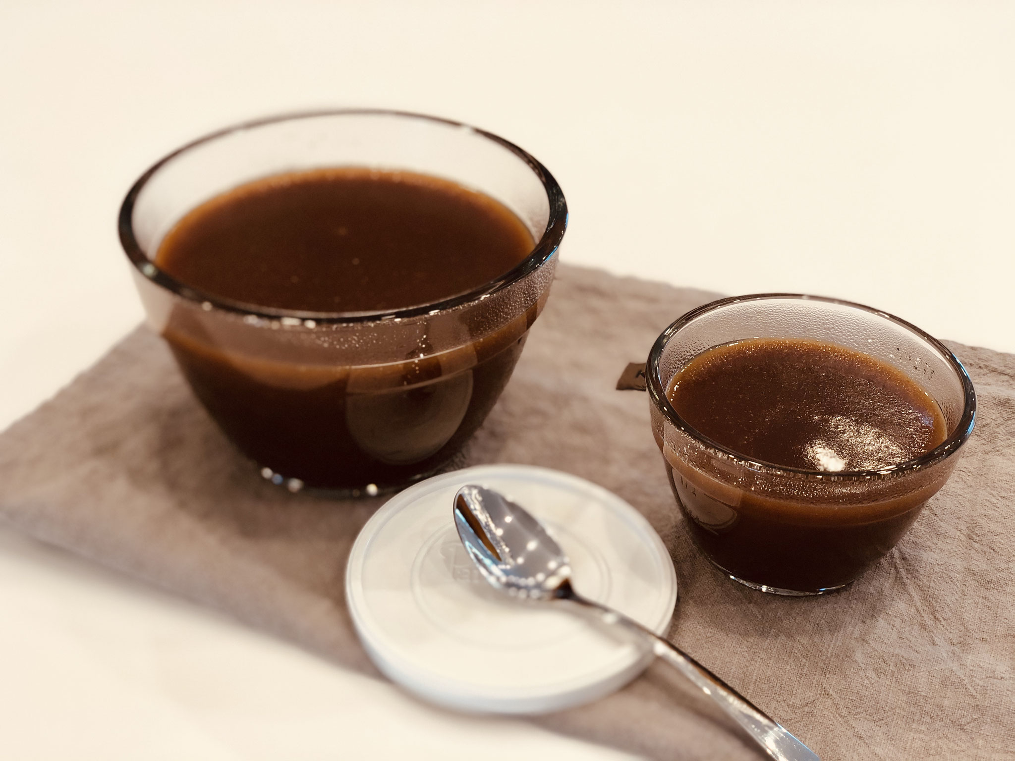 Da ich die Marmelade schnell verbrauche kann ich diese in den kleinen Elfen einfüllen...