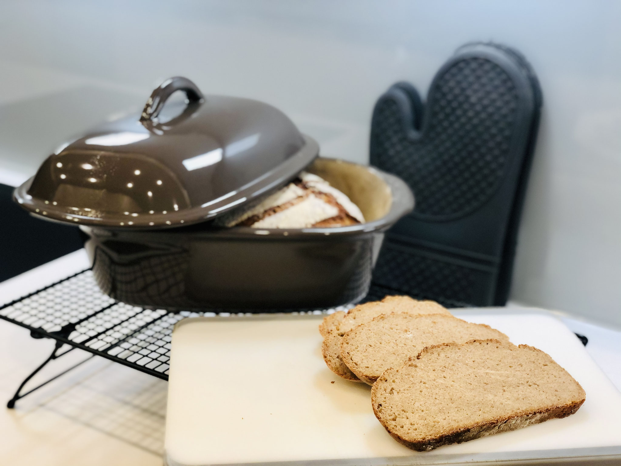 Nach dem backen das Brot auf dem Kuchengitter von Pampered Chef® gut auskühlen lassen...