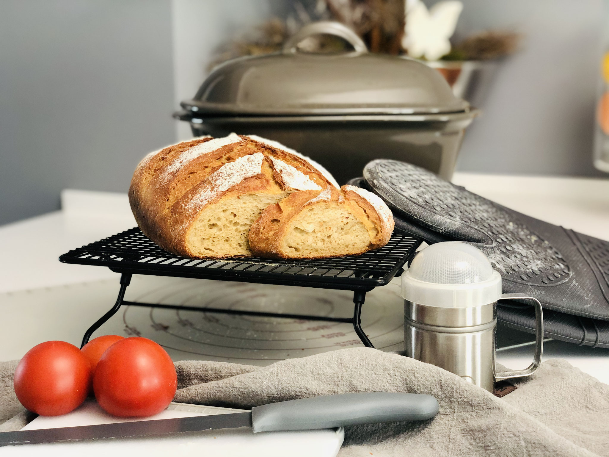 Hier siehst du den Anschnitt vom Brot - seeeehrrrr lecker :)