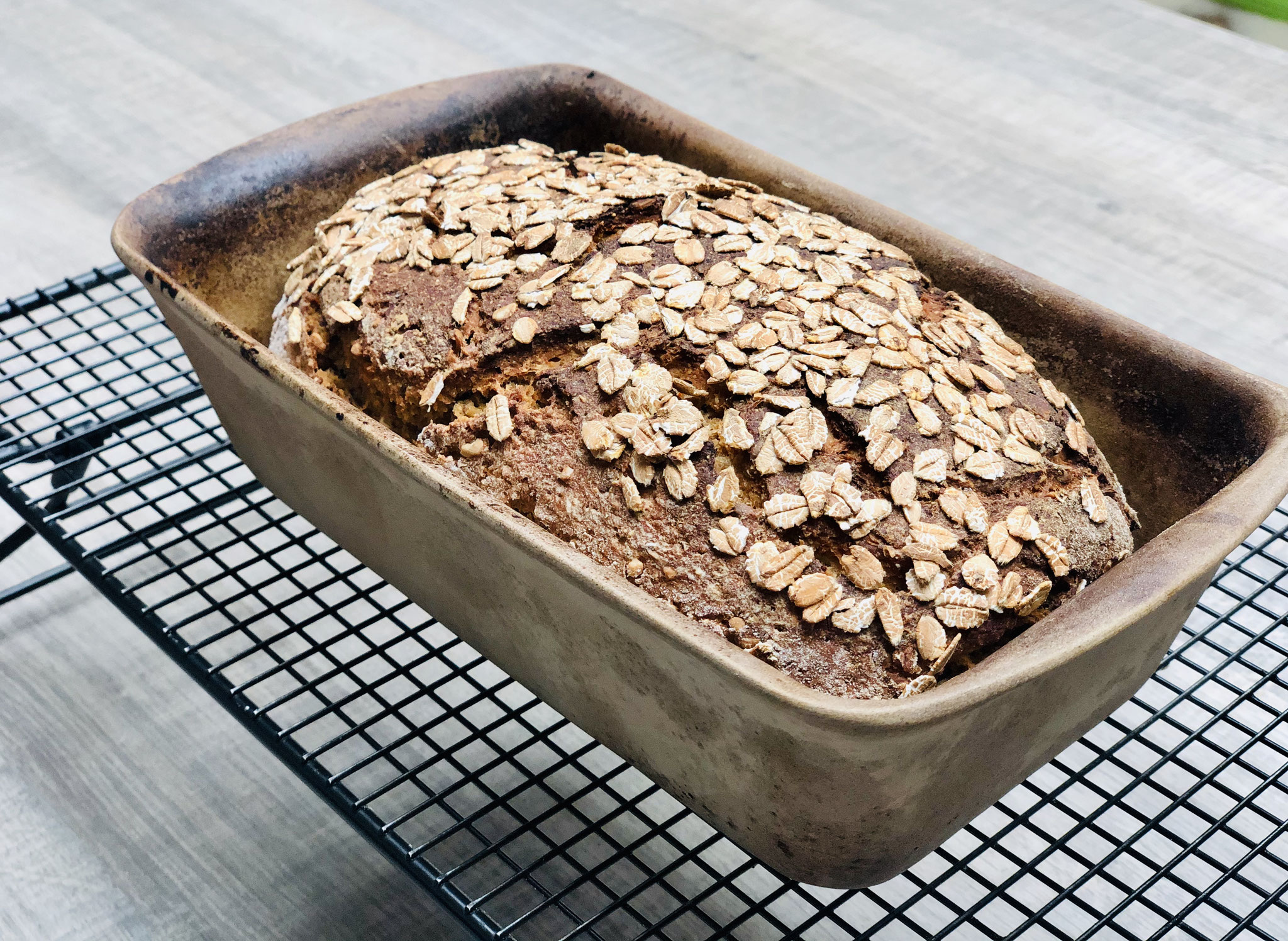 Schau wie knusprig dieses Brot aus der Stoneware von Pampered Chef® gebacken wird....