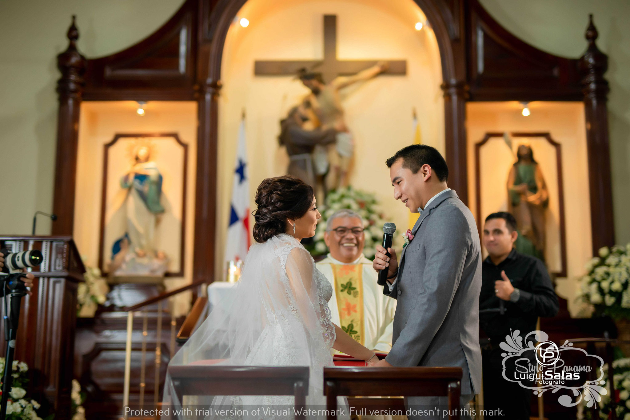 El Padre puede pedirte que digas algo especial a tu novia