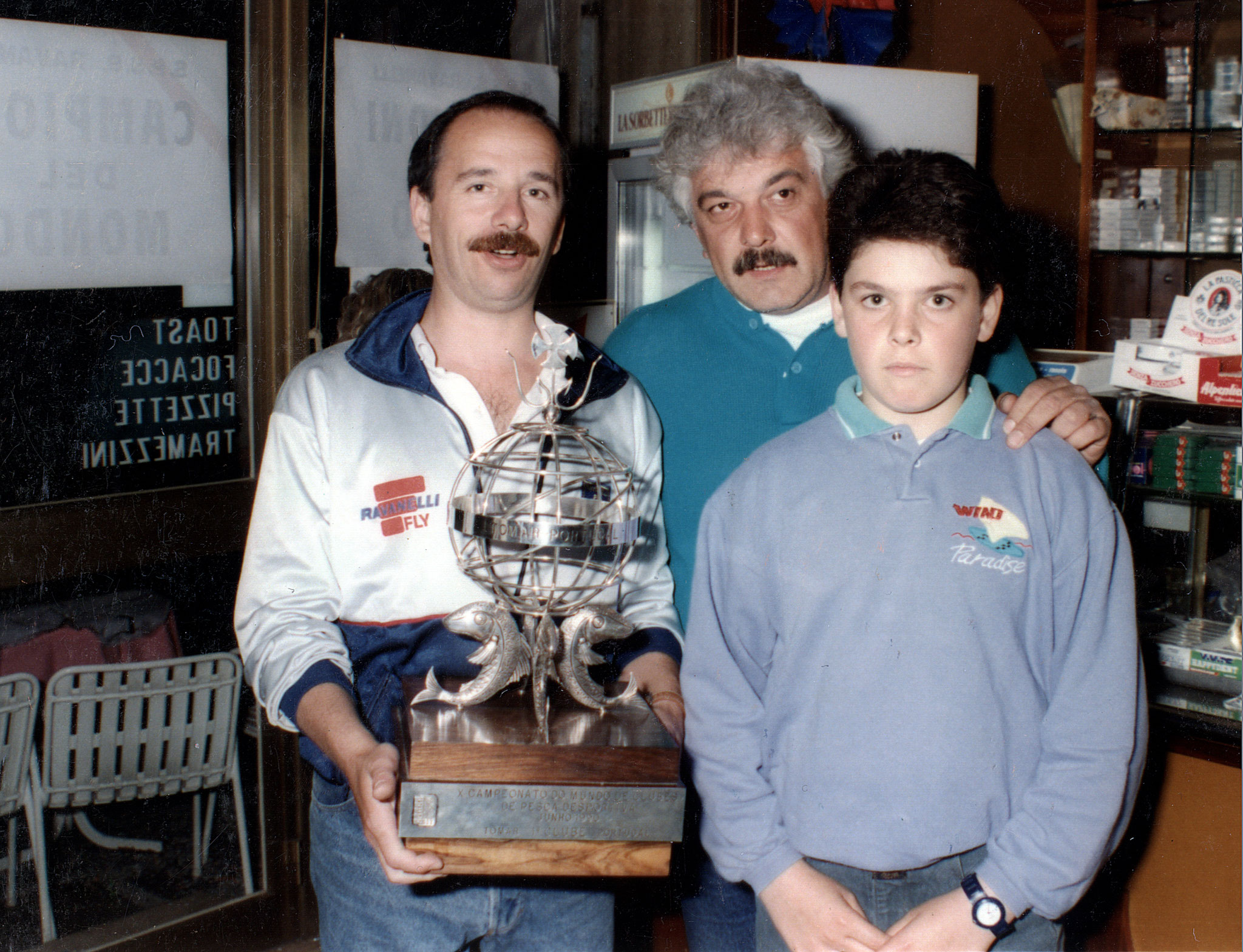  1990   Arrivo dei Campioni del Mondo.  Serse Monfredini con Tiziano Bonaldi e figlio