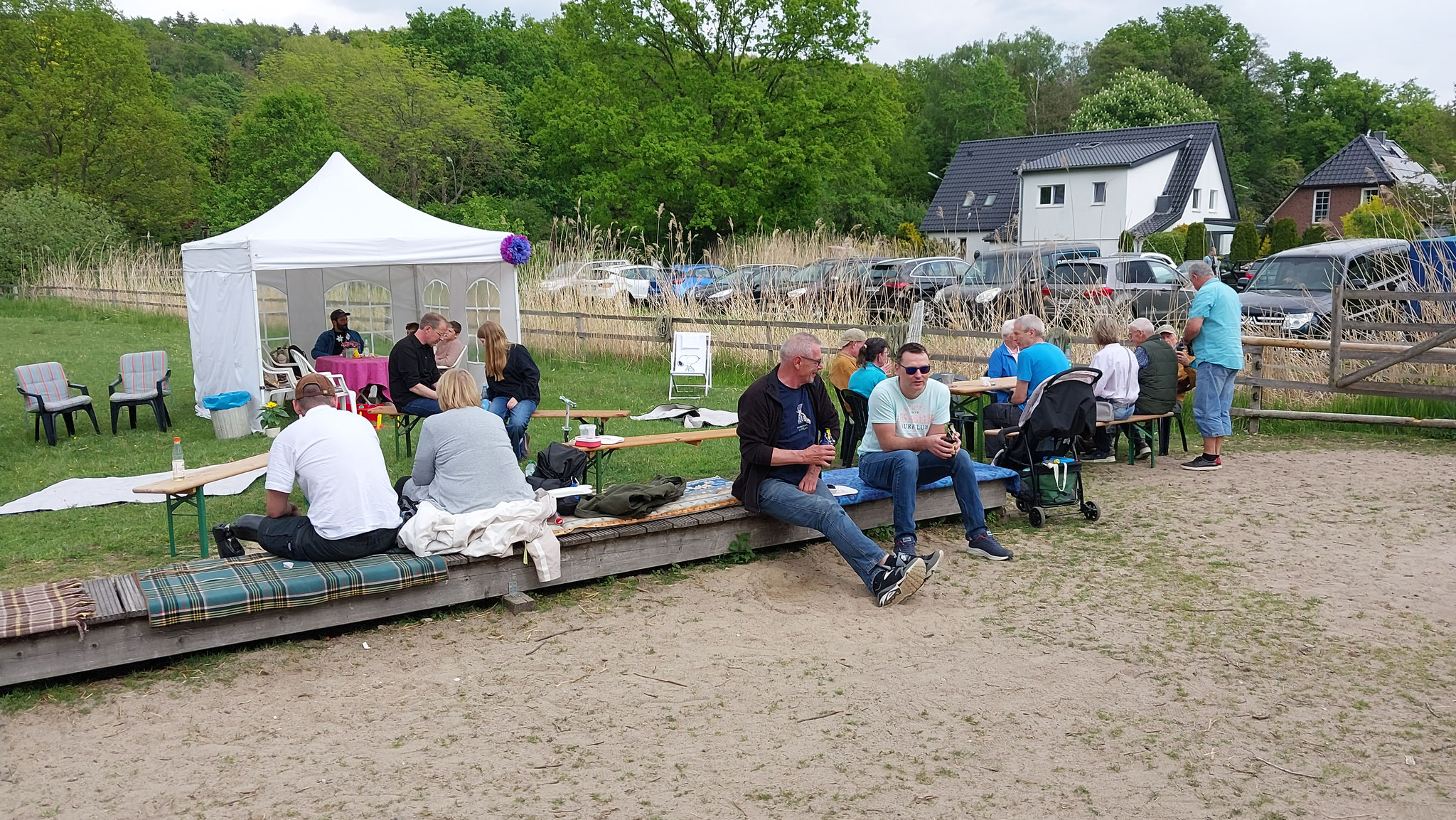 Die ersten Gäste sind da
