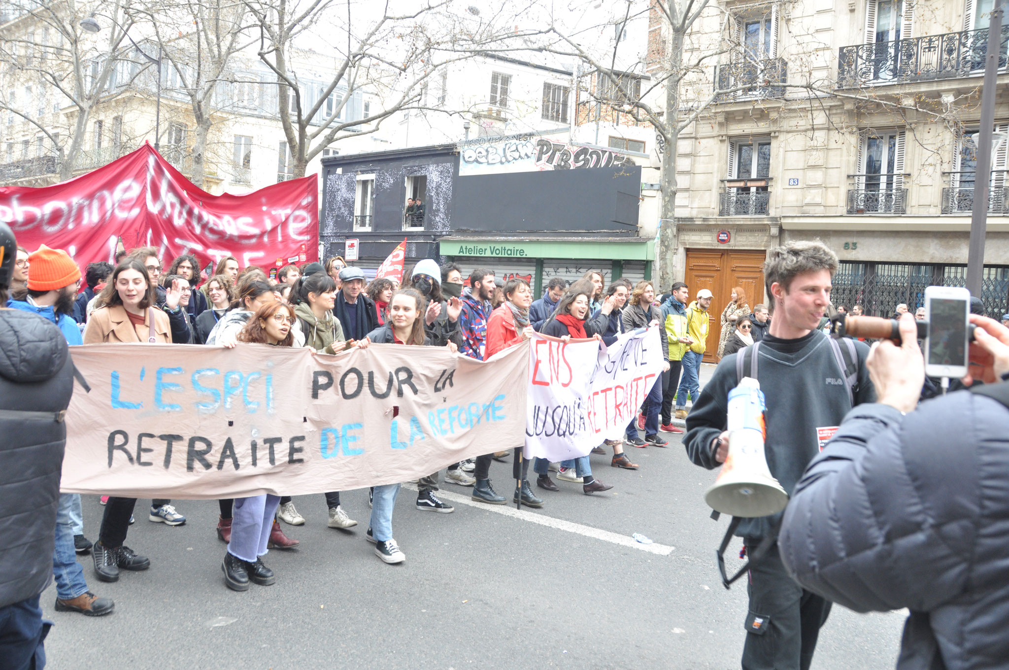 28 mars 2023 manifestation contre la réforme des retraites, République-Nation