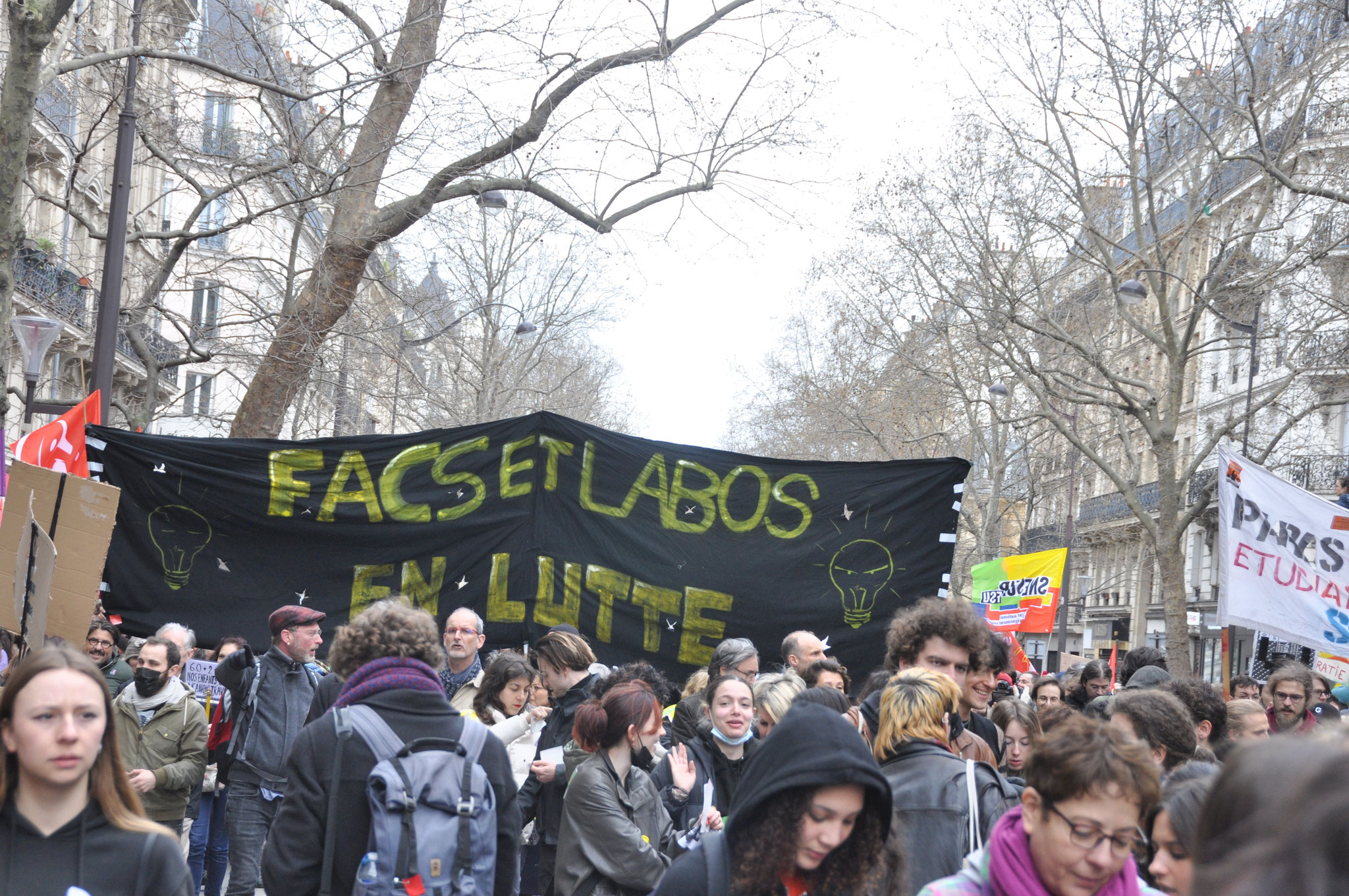 28 mars 2023 manifestation contre la réforme des retraites, République-Nation