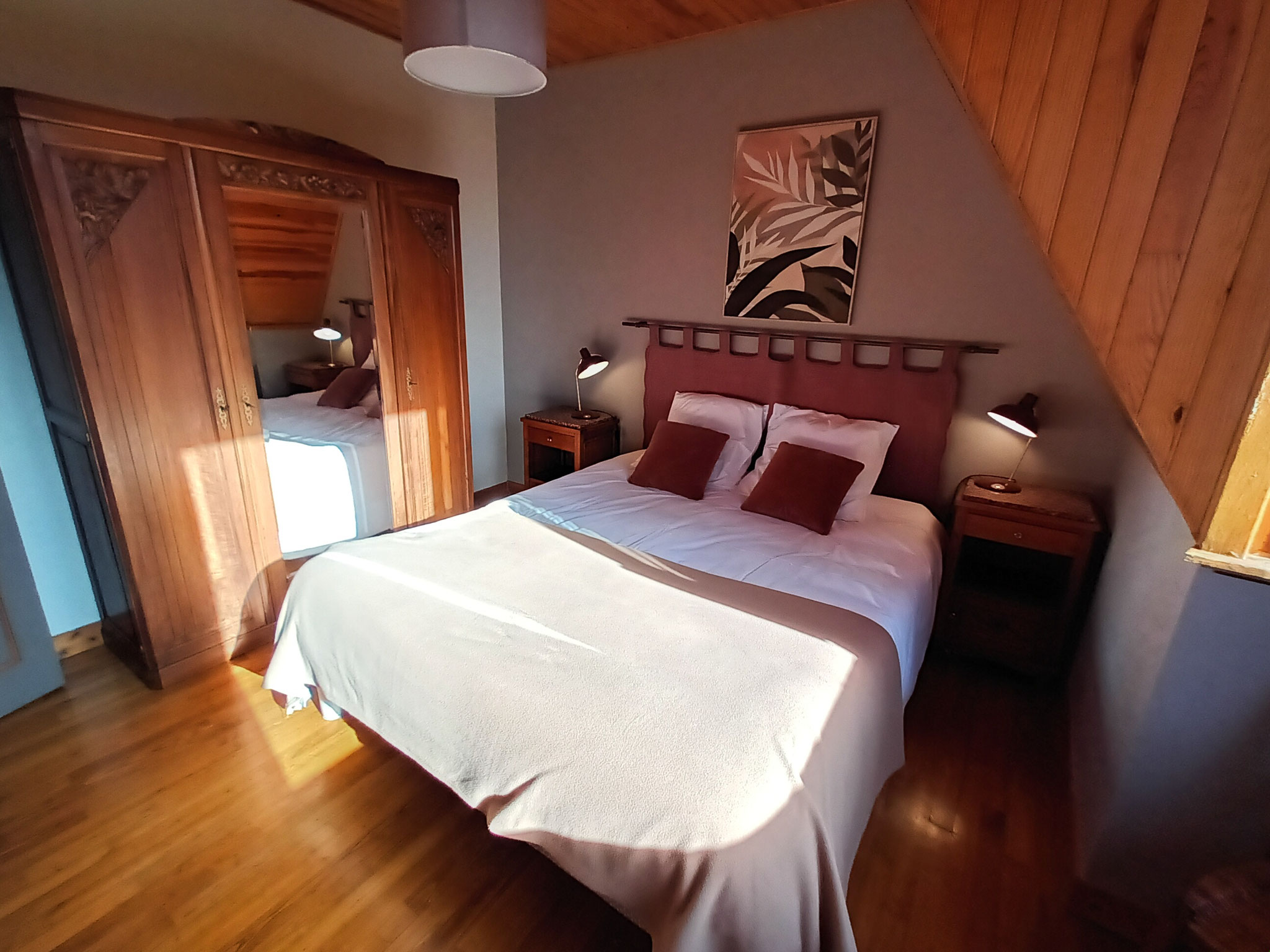 Chambre avec lit en 160cm