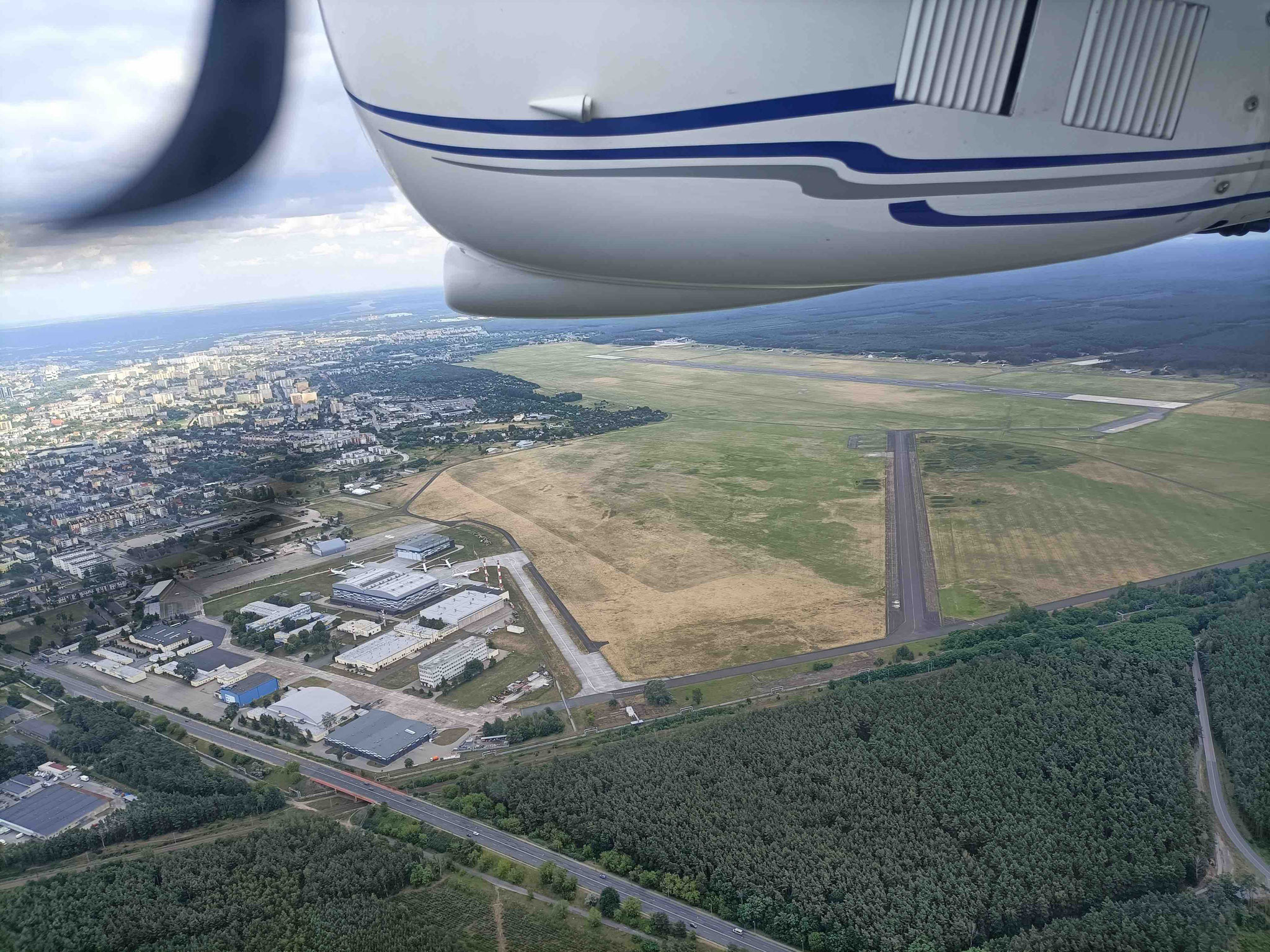 Controlled airfields are not far (here: Bydgoszcz EPBY)