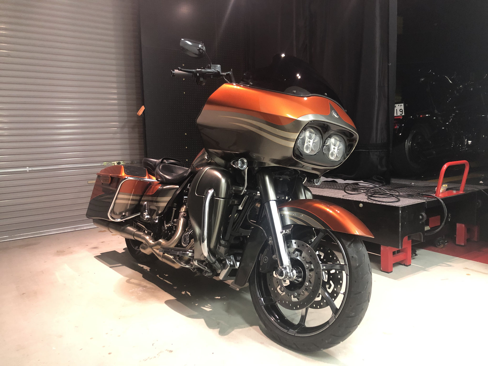 2013. CVO FLTRXSE2 Road Gride 110