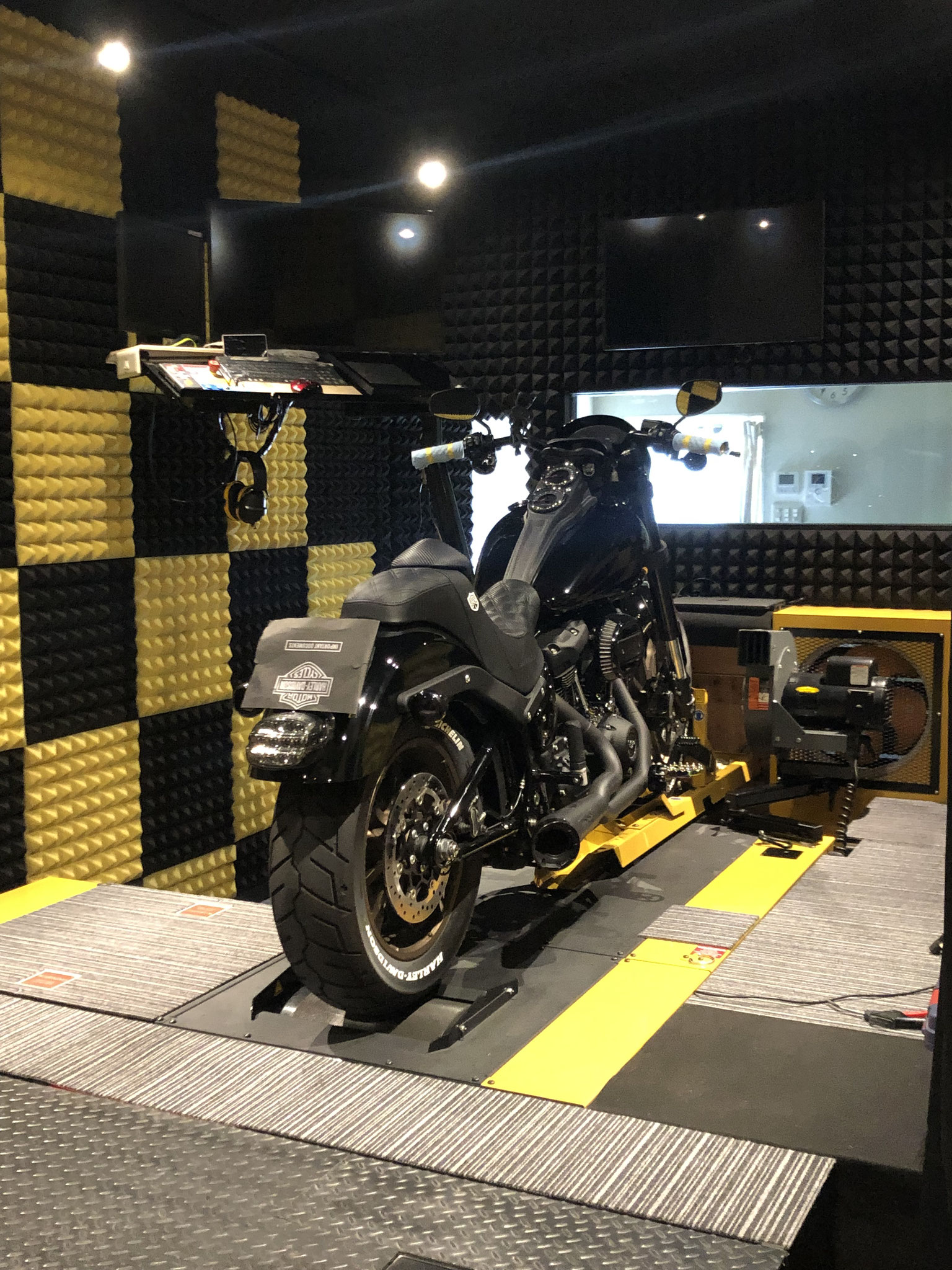 2021. Low Rider s 114 